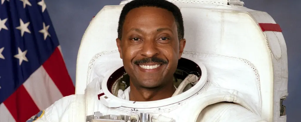 Uzaydaki Tehlikelere Rağmen 75 Yaşında İnanılmaz Bir Ruh Hali: Eski NASA Astronotu Anlatıyor