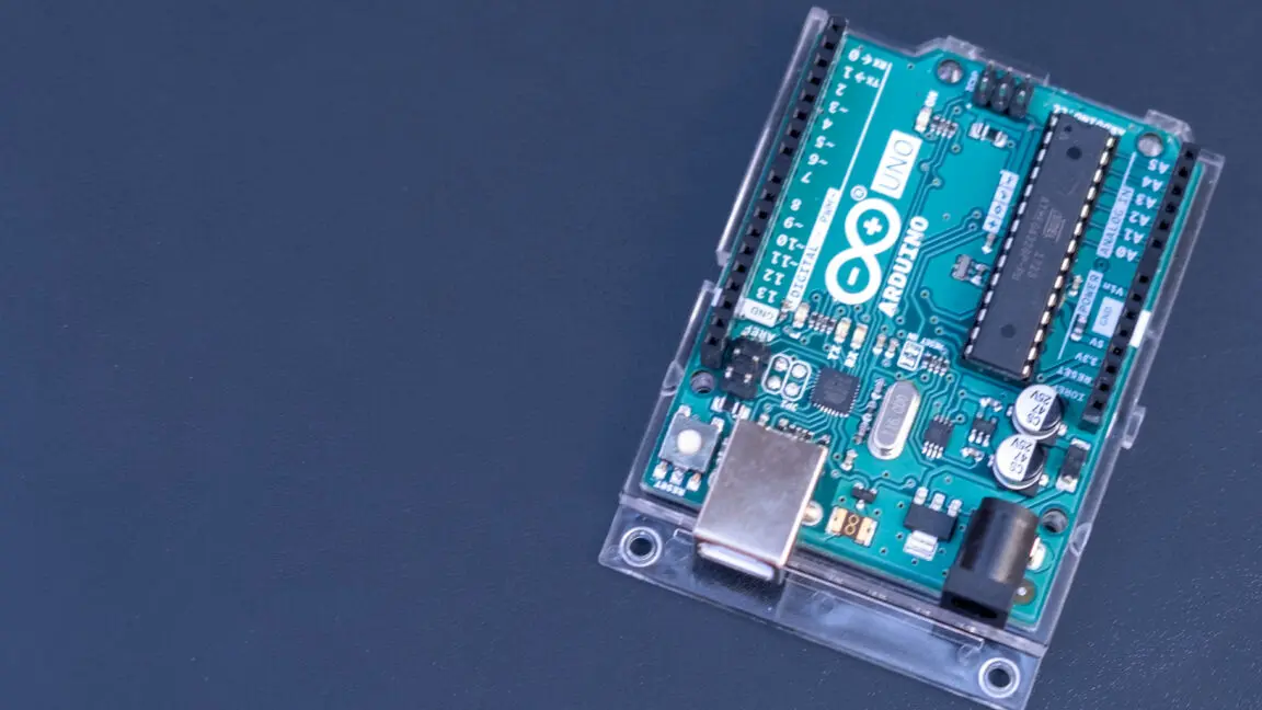 Arduino'nun Yeni Kullanım Şartları Maker Topluluğunu Endişelendirdi: Açık Kaynak Ruhu Tehlikede Mi?