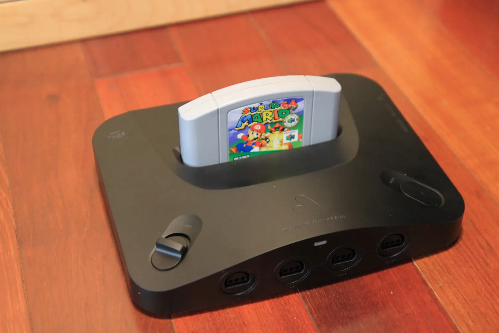 Retro Oyun Tutkunlarına Müjde: Modern Ekranda N64 Keyfi İçin Analogue 3D Geliyor!