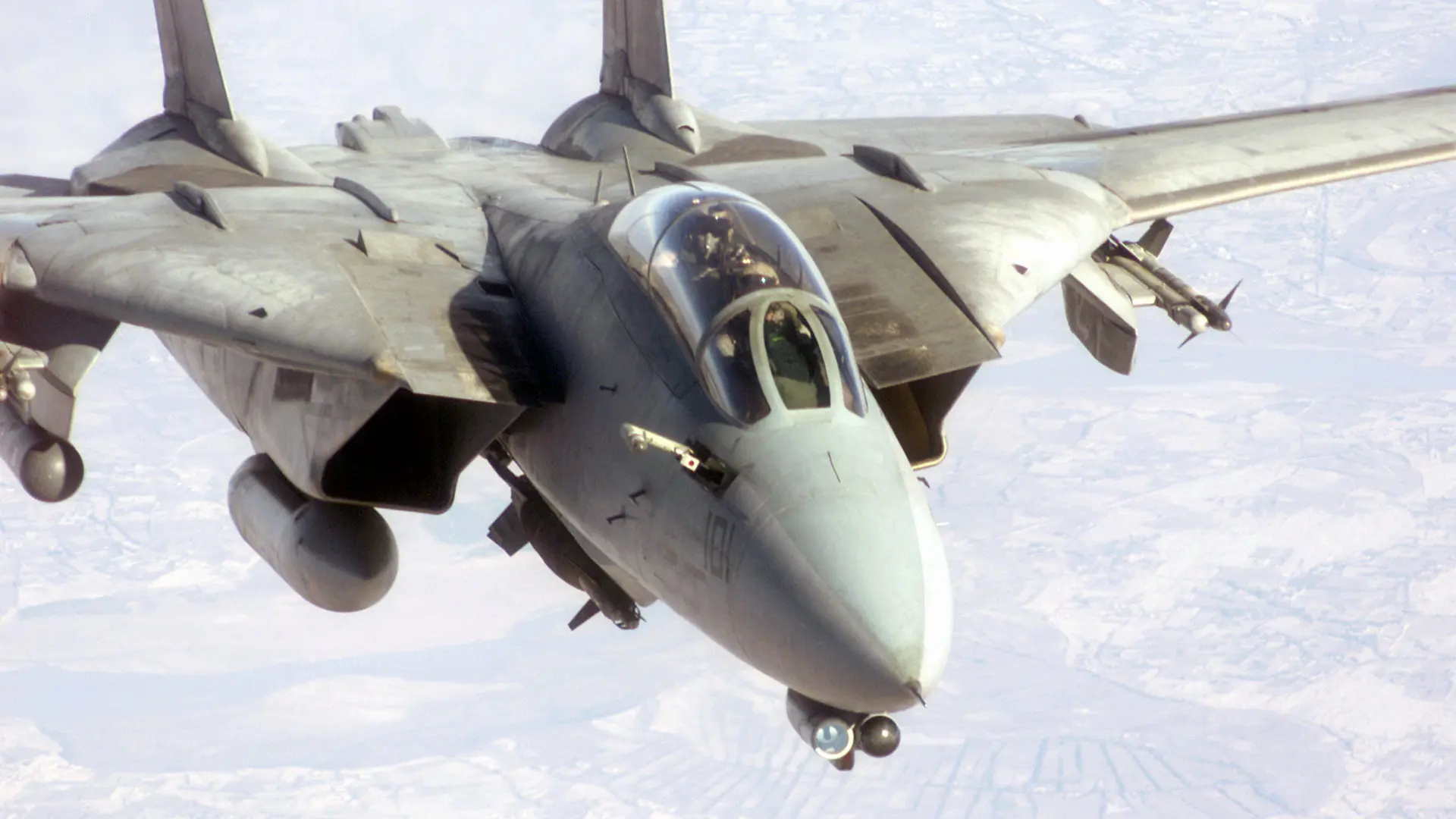 Gizemli F-14 Tomcat'ın Beyni: MP944, Intel 4004'ten Sekiz Kat Hızlı İlk Mikroişlemciydi!