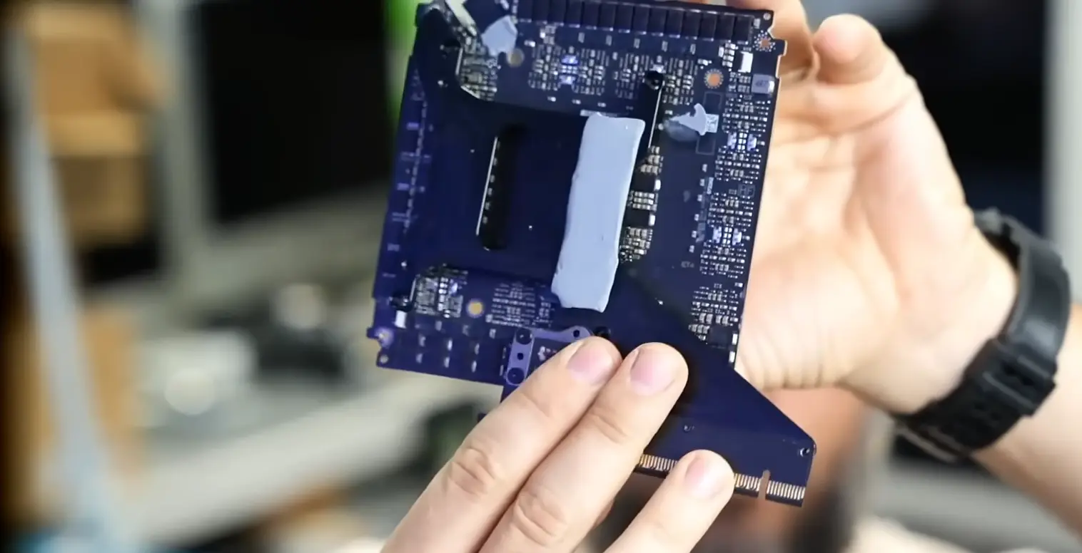 NVIDIA'dan Gamer'lara Müjde! Kendi Hasar Verdiği RTX 5090'ı Yenisiyle Değişiyor!