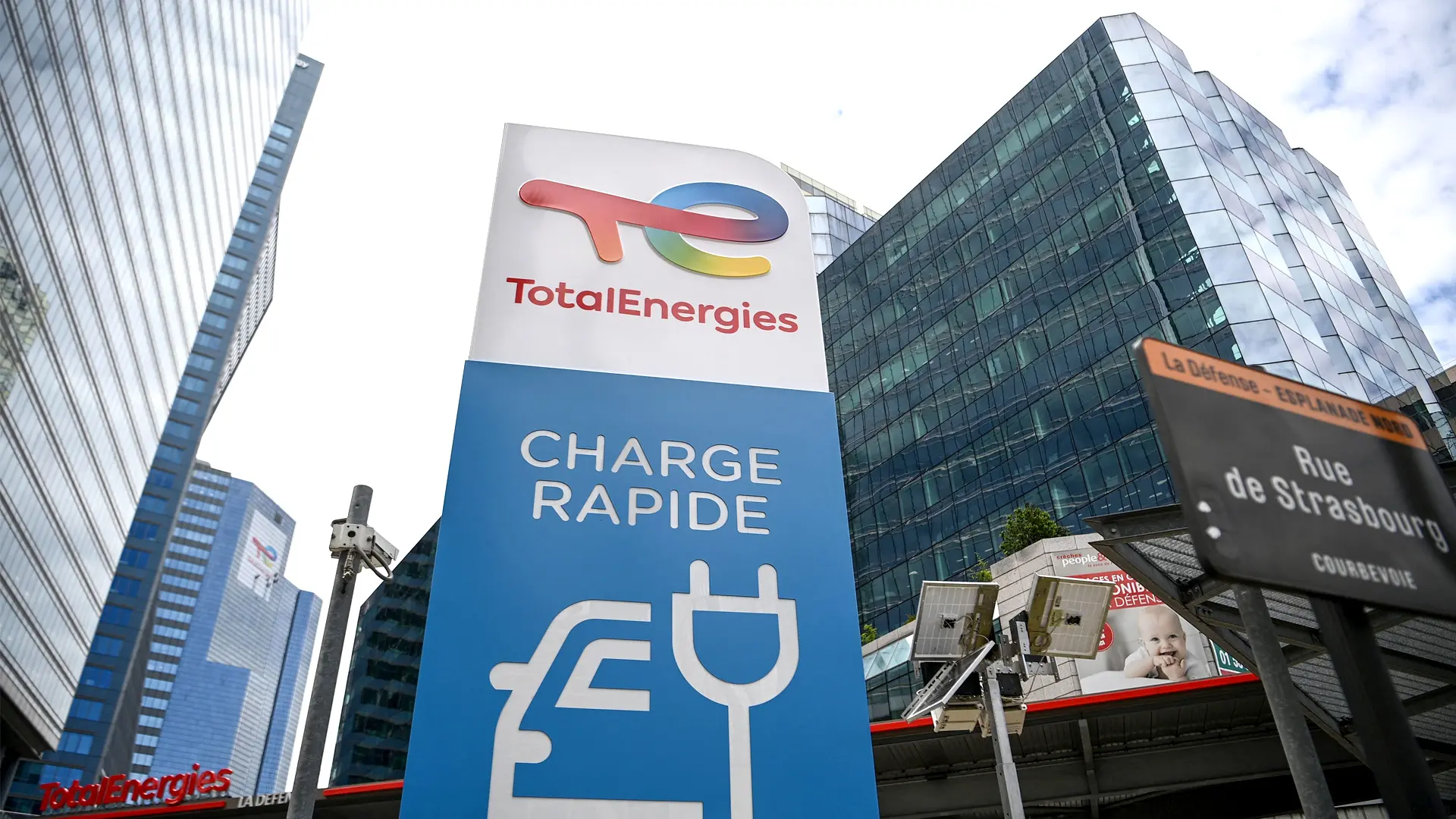 Google, Dev Veri Merkezleri İçin 1.5 Terawatt Saat Güneş Enerjisi Satın Alıyor