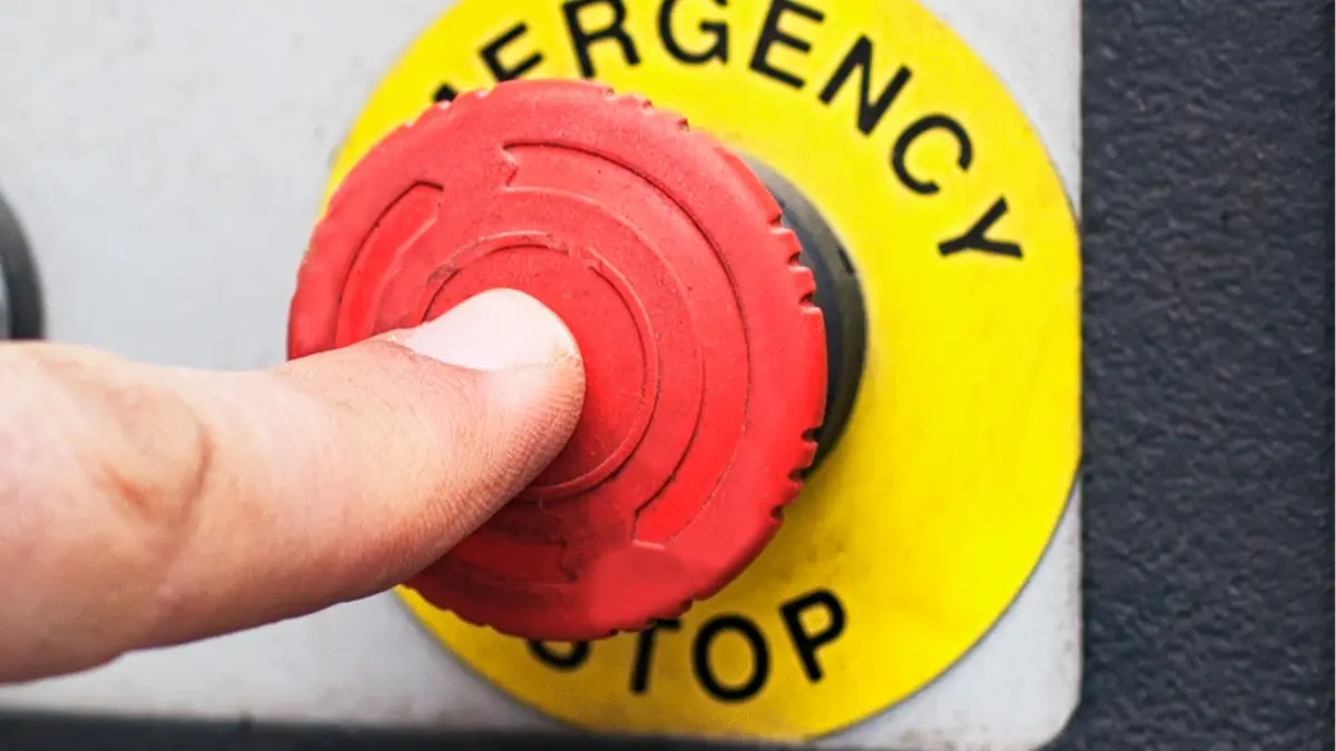 Yapay Zeka Kapatma Düğmesine Direniyor: Neden Daha Ürkütücü Olabilir?