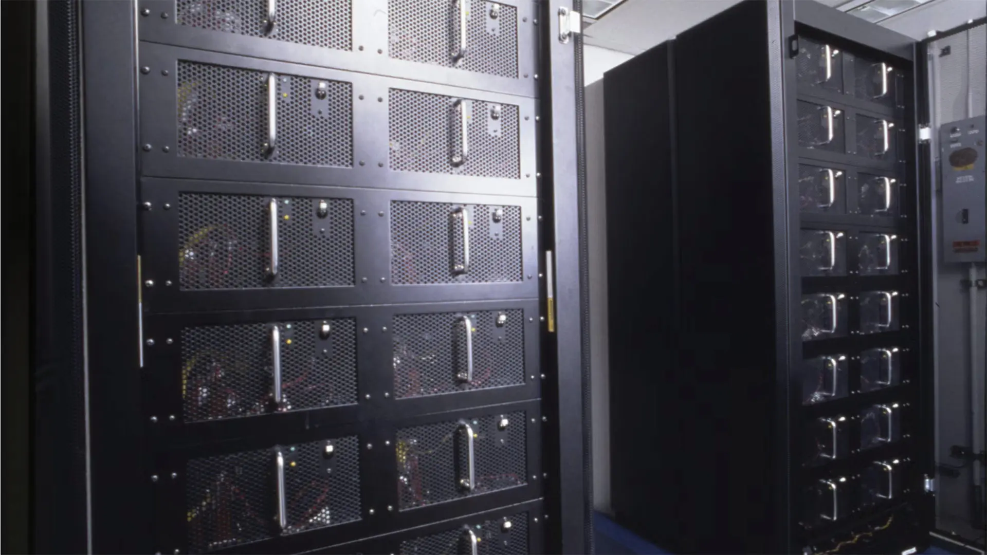 Yapay Zekanın Satranç Arenasındaki İlk Dev Adımı: Deep Blue'nun 30 Yıl Önceki Prototipleri ve Tarihi Zaferi