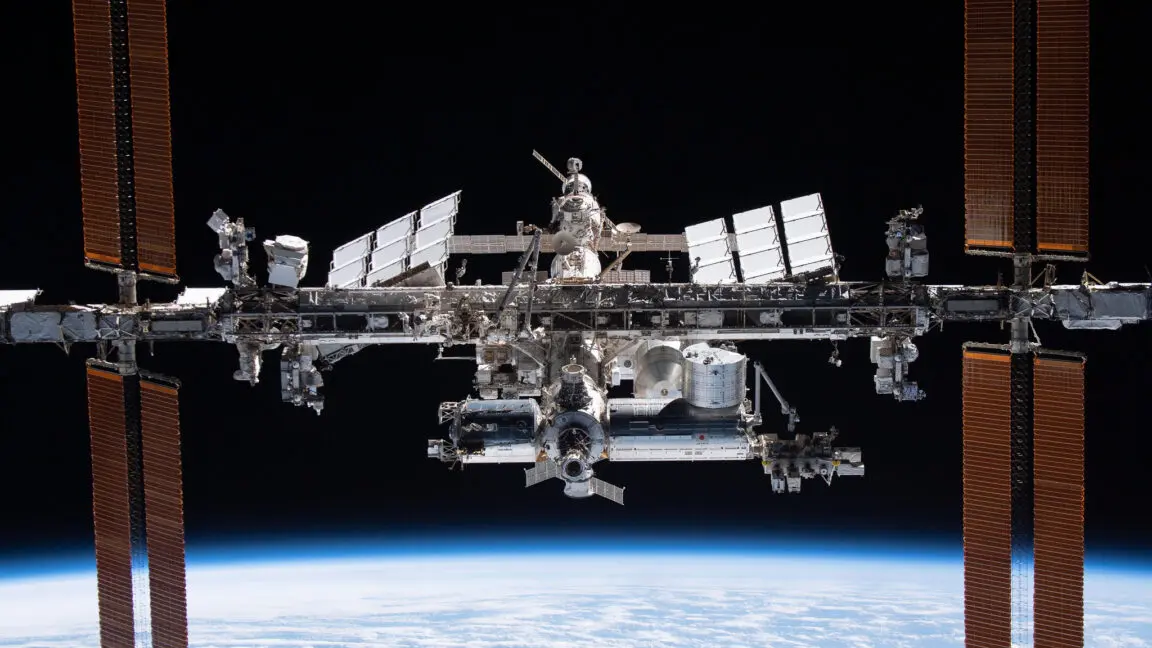 Uluslararası Uzay İstasyonu'ndan Sağlık Nedeniyle Acil İniş: NASA'dan Tarihi Karar