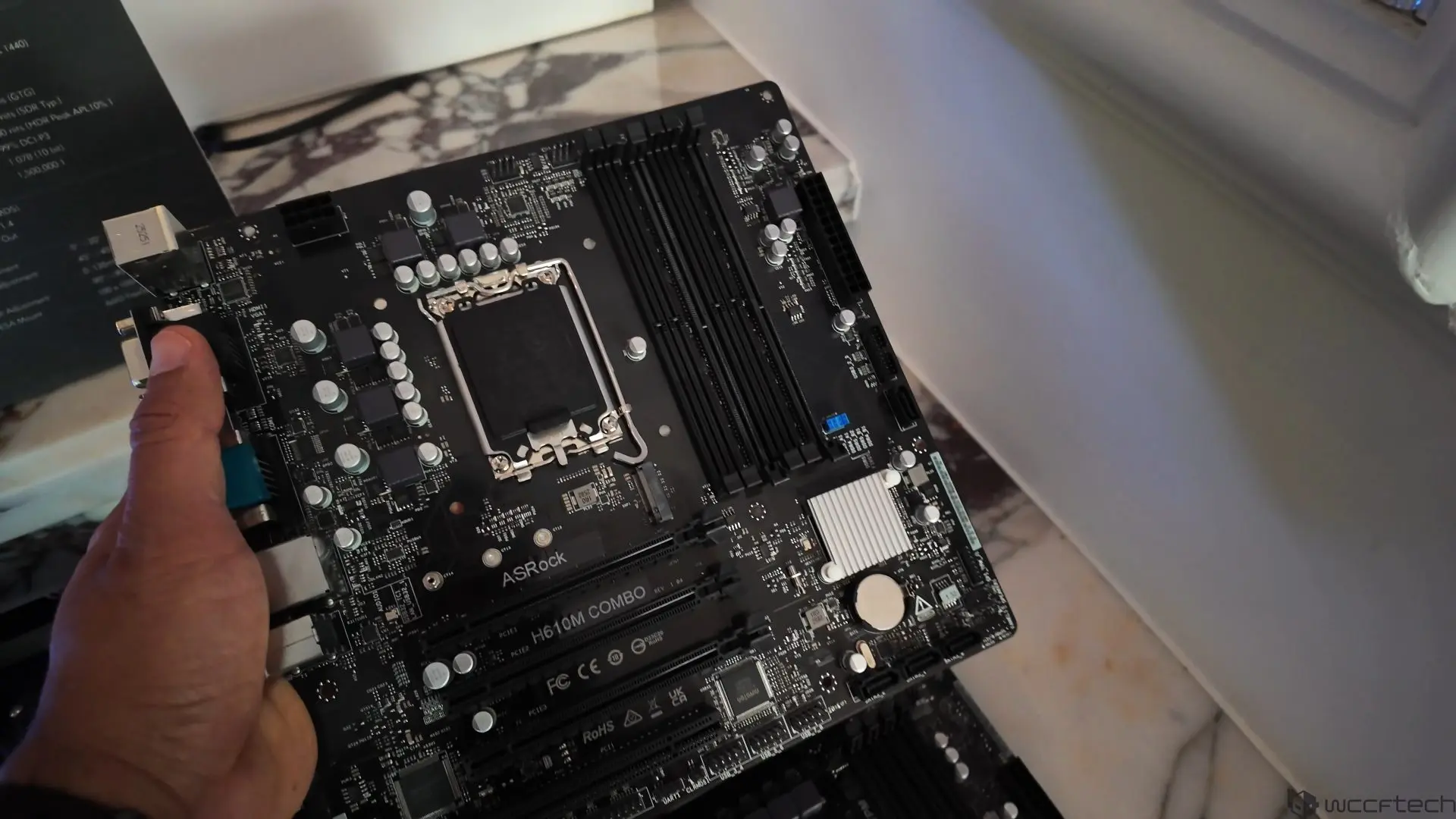 Bellek Krizi Çözülüyor: ASRock'tan Hem DDR5 Hem DDR4 Desteği Sunan Anakart!