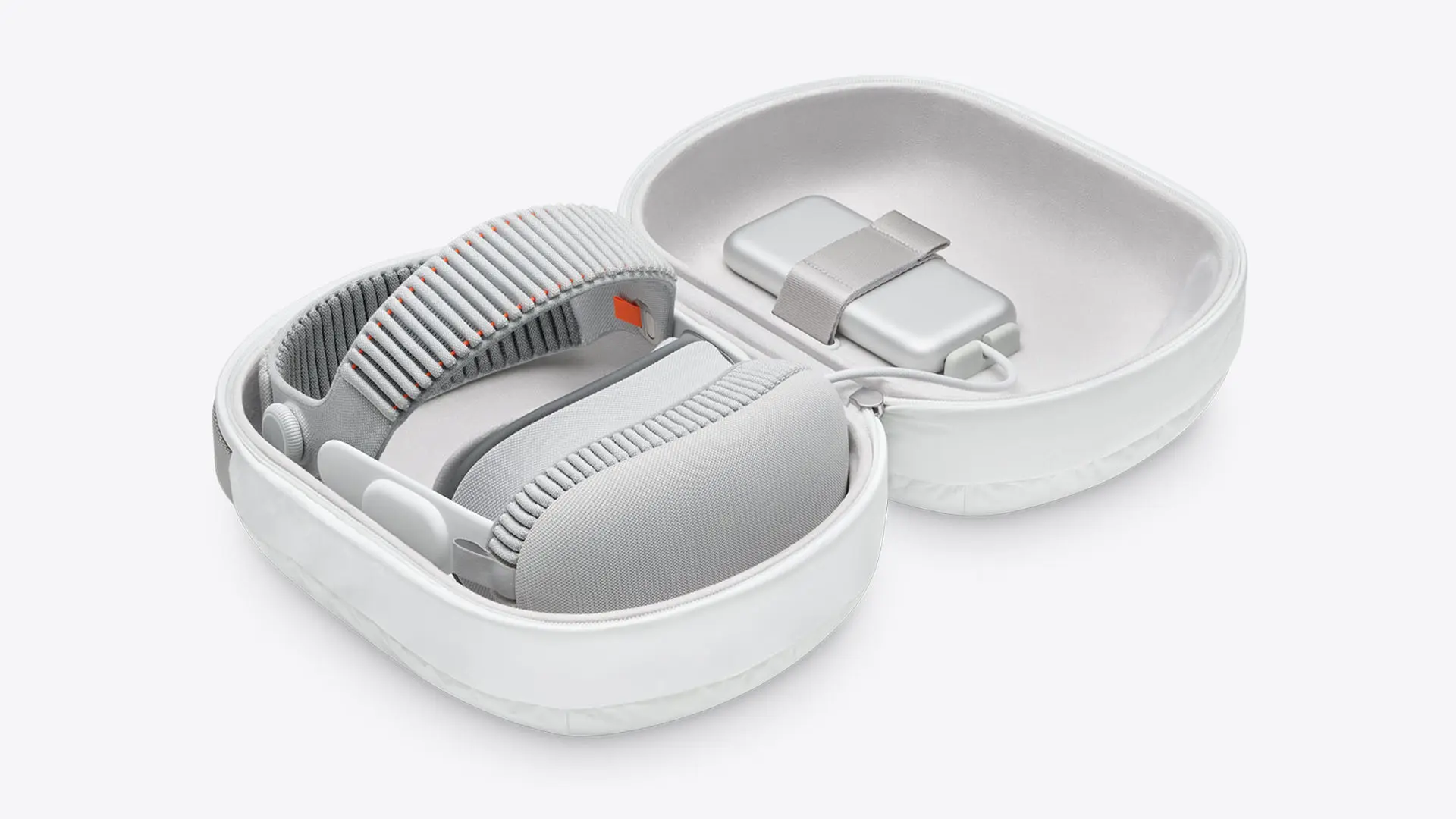 Apple'ın Yeni Gözlüğü M5 Vision Pro Üretimi Durduruldu mu? Satışlar Hayal Kırıklığı Yarattı!