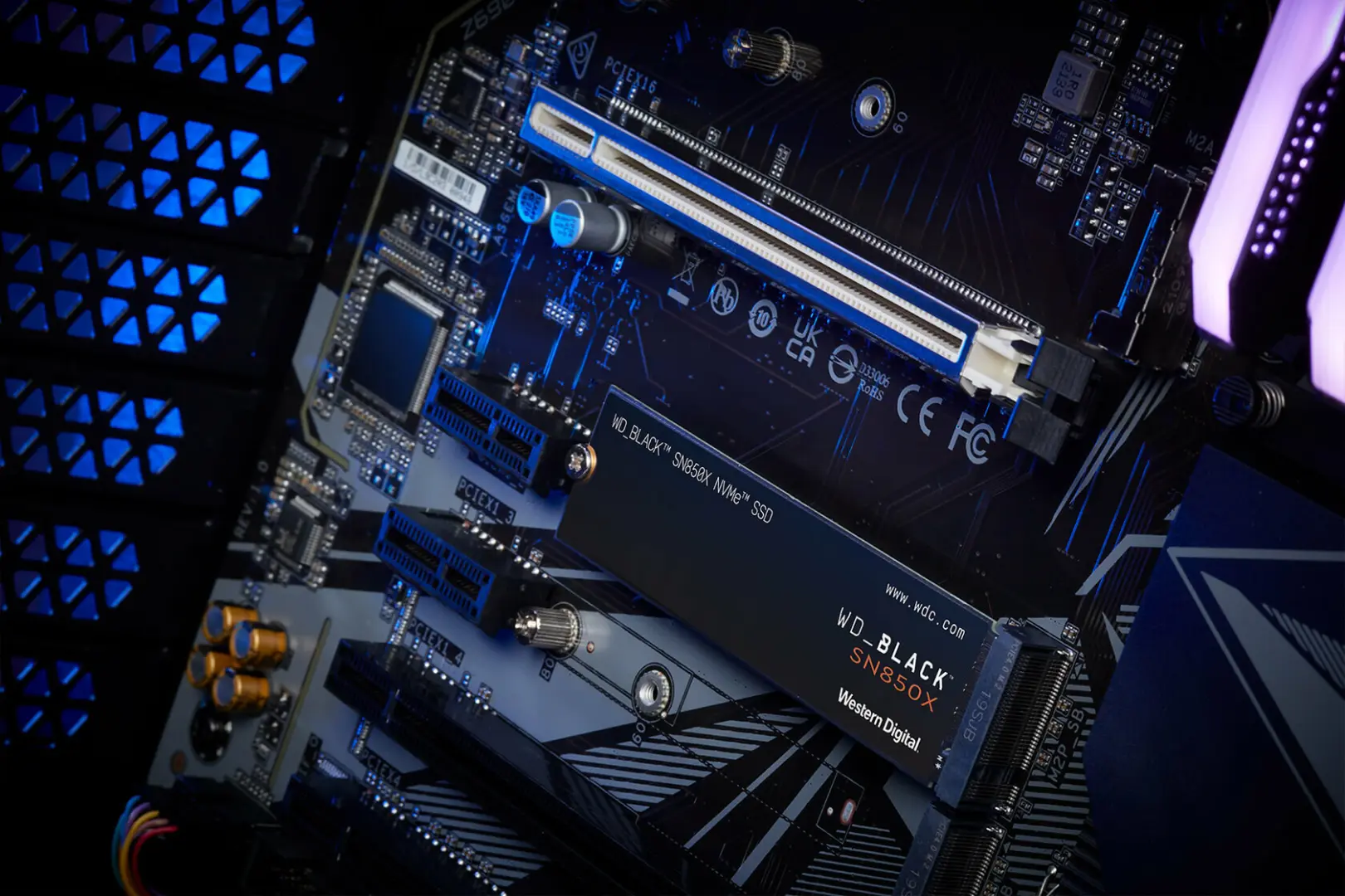 SSD Fiyatları Uçacak mı? NAND Üreticileri Kârı Artırmak İçin Üretimi Kısıyor!