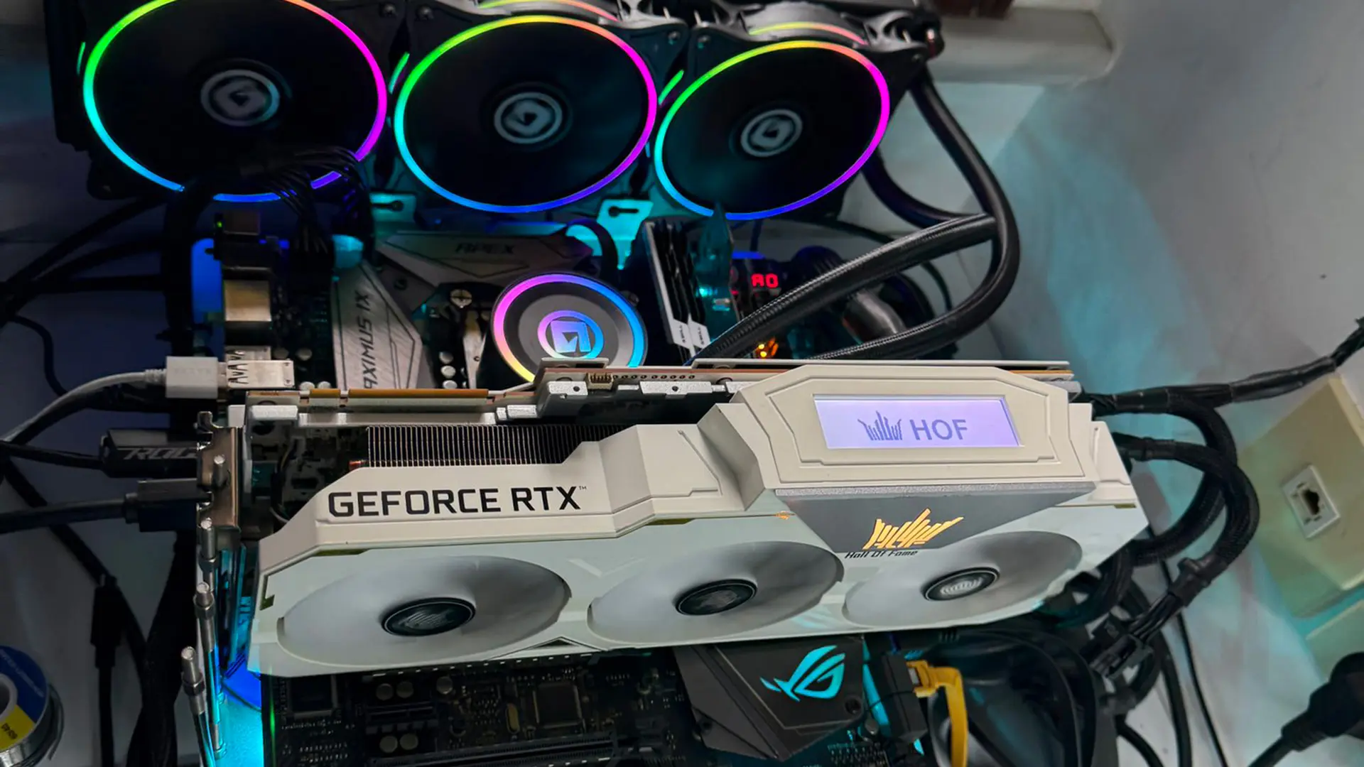900W Güç Limitli RTX 2080 Ti, Titan RTX'e Dönüştü: 3DMark Rekorları Kırıldı!