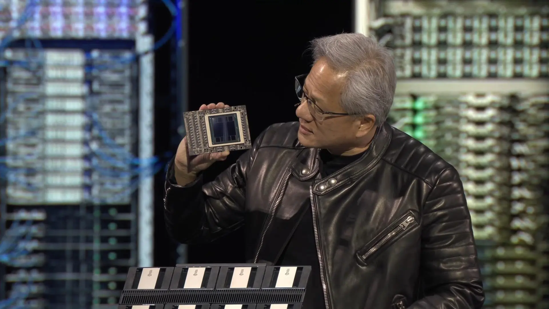 NVIDIA Blackwell Ultra ile Yapay Zeka Performansında Devrim: 50 Kat Daha Fazla Token/Watt!