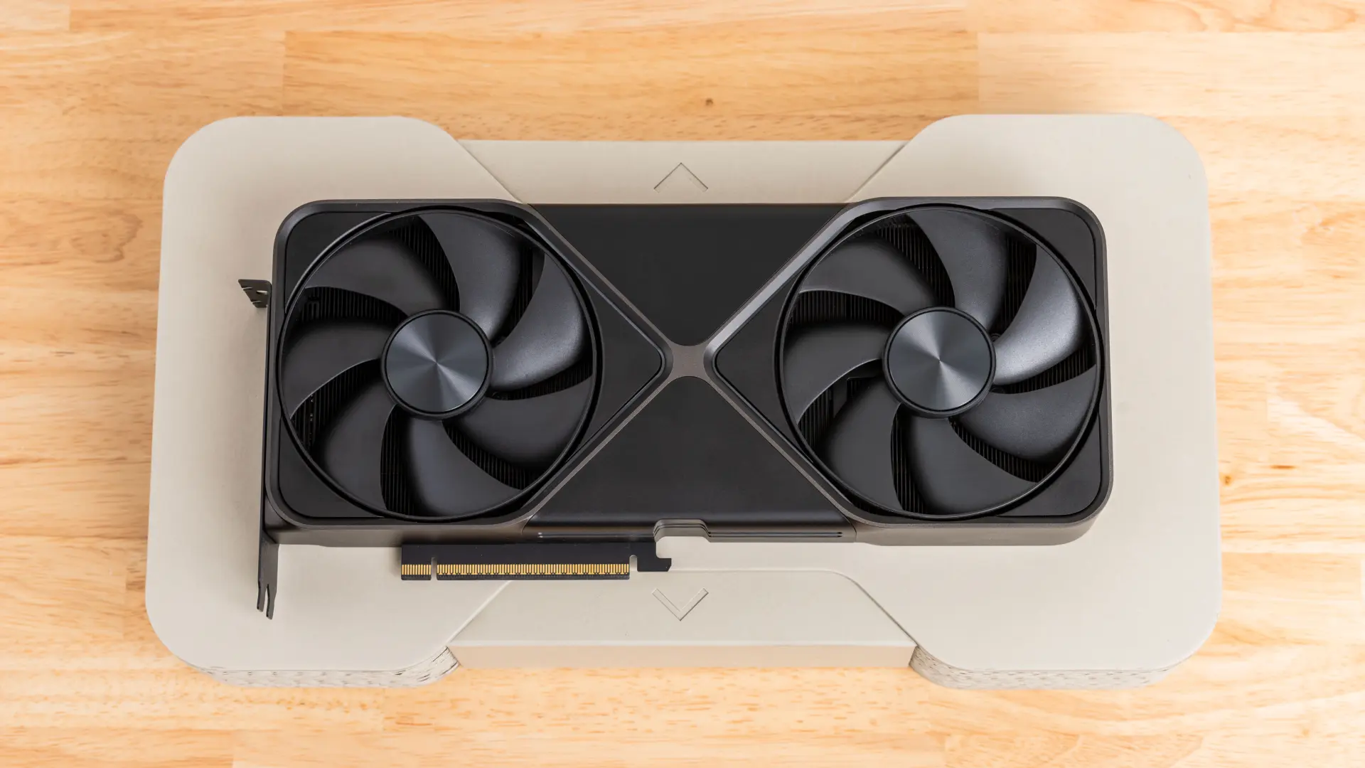 Nvidia'dan Sürücü Sürprizi: Yeni Güncelleme Grafik Kartlarında Fan Sorunlarına Yol Açtı!