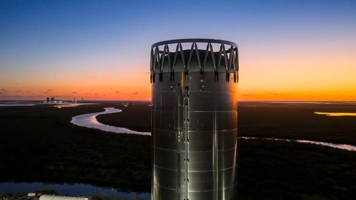 SpaceX'te Üst Kademede Arıza: Starship Testleri Yeniden Başlıyor