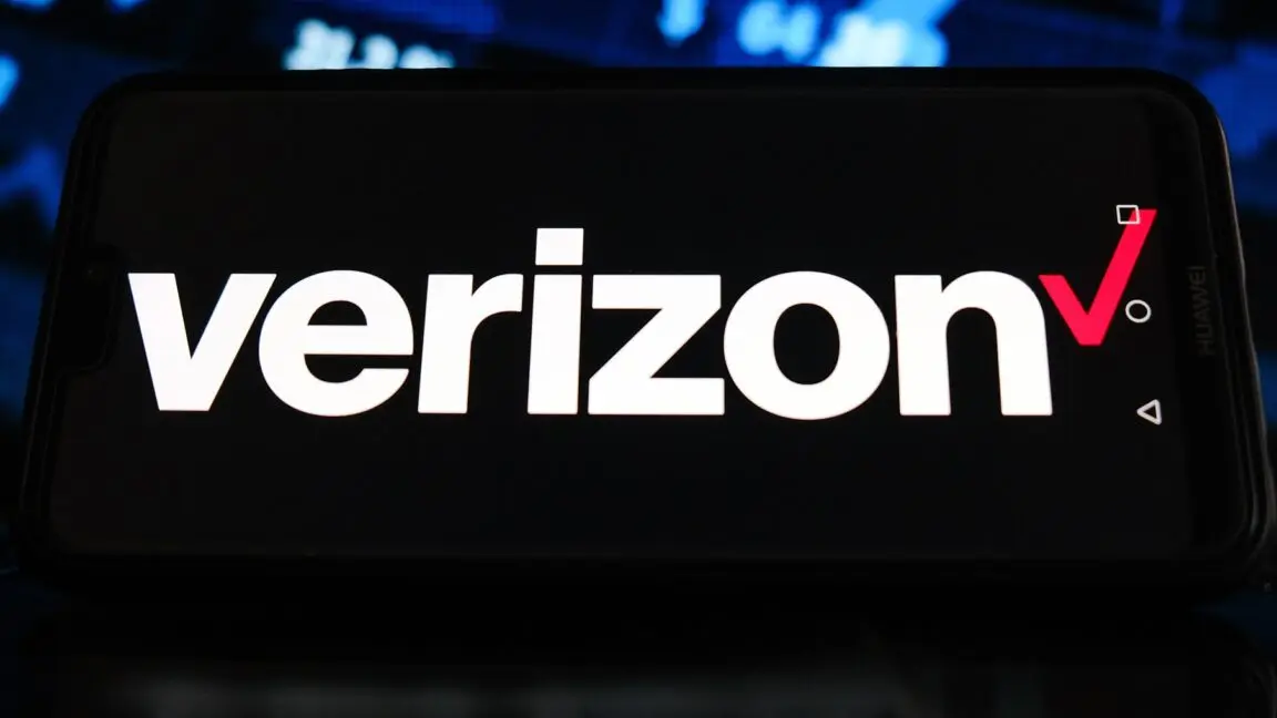 Verizon'dan Müşterilere Müjde: Telefon Kilidi Açma Süresi Kısalıyor!