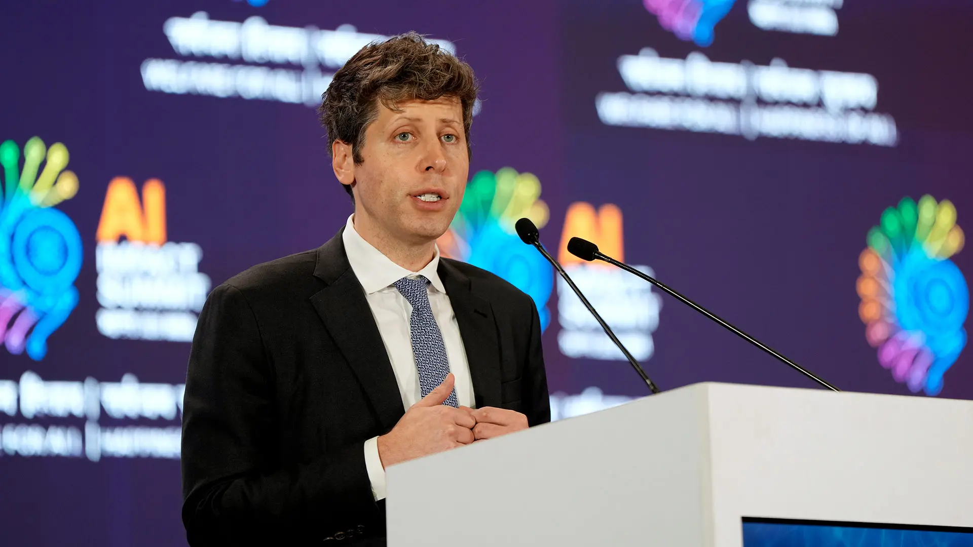 Sam Altman'dan Yapay Zeka Enerji Tüketimi Tartışmasına Yanıt: 