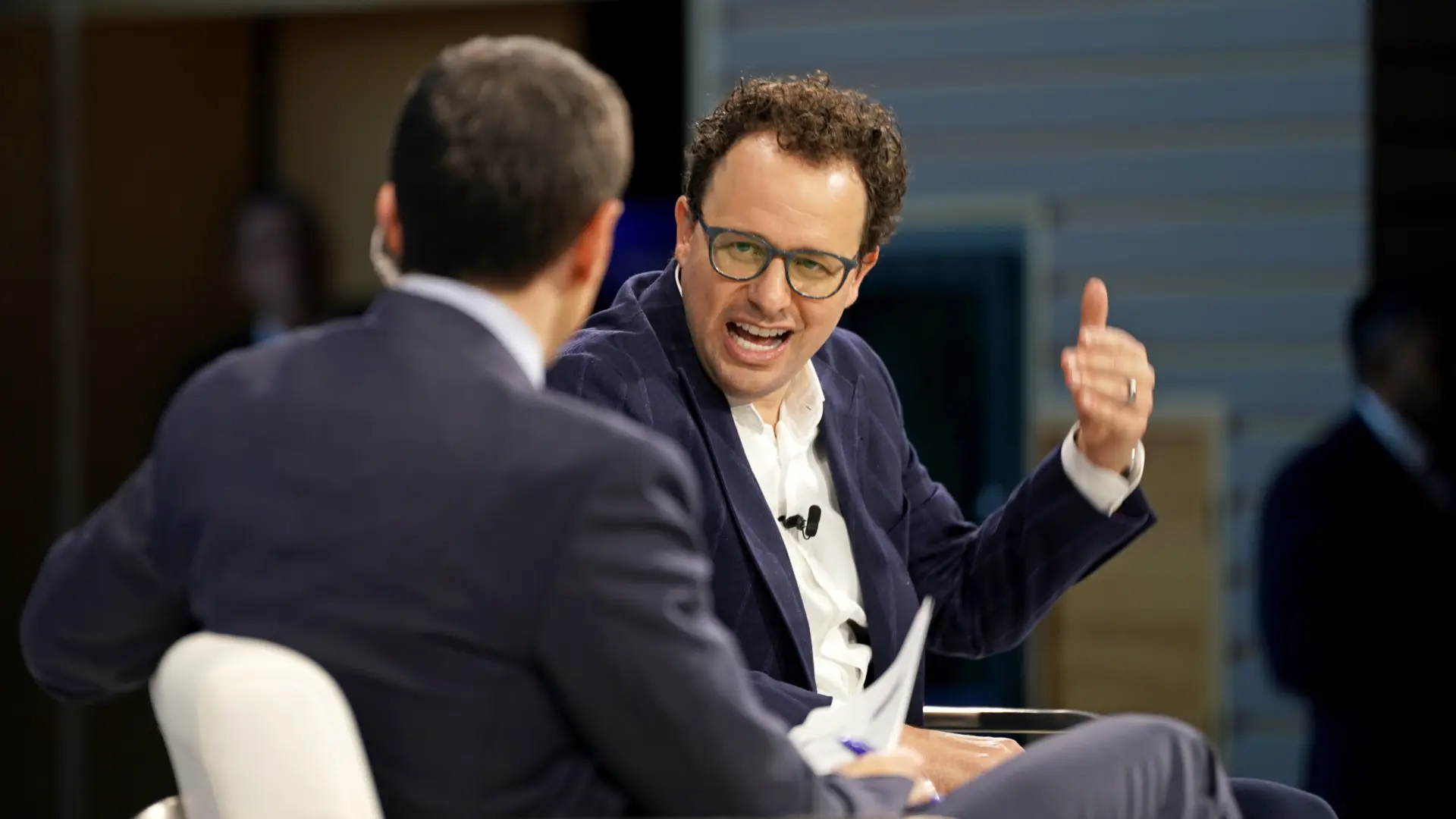 Savunma Bakanlığı'nın Taleplerine Rağmen Yapay Zeka Güvenlik Duvarları Aşılmayacak: Anthropic'ten Dikkat Çeken Karar