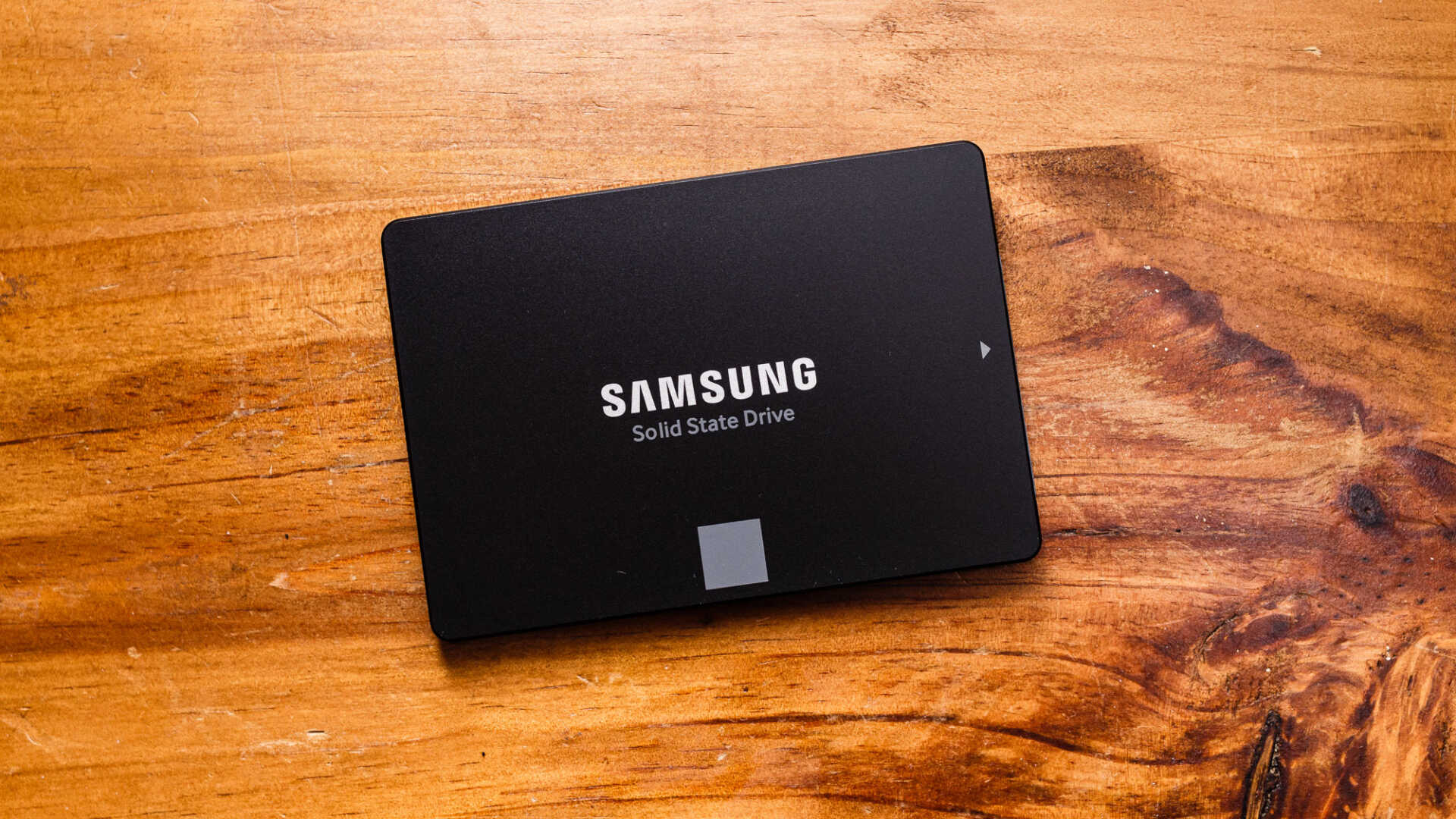 Teknoloji Dünyasında Şaşırtıcı Gelişme: Samsung 8TB SATA SSD Piyasaya Sürüldü!