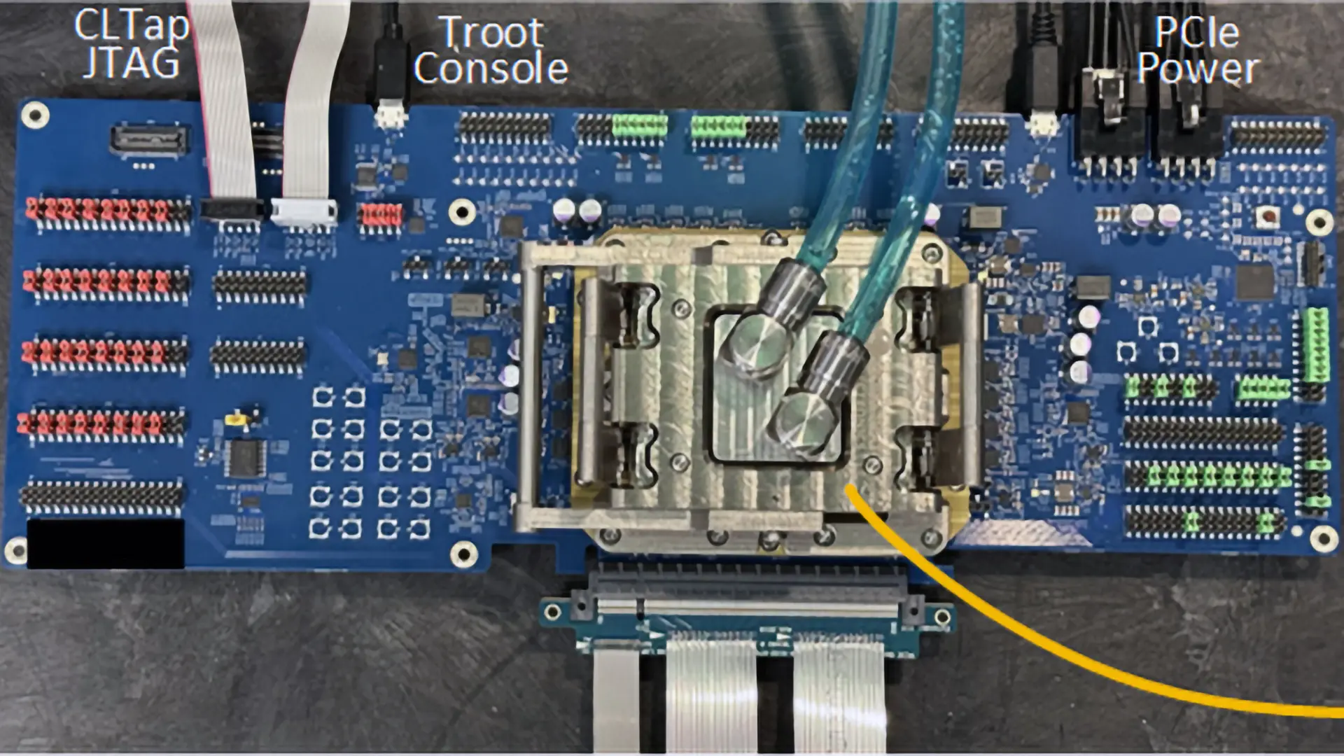 Intel'den Devrim Niteliğinde 'Heracles' Çipi: Verileri Şifreleyerek İşliyor!