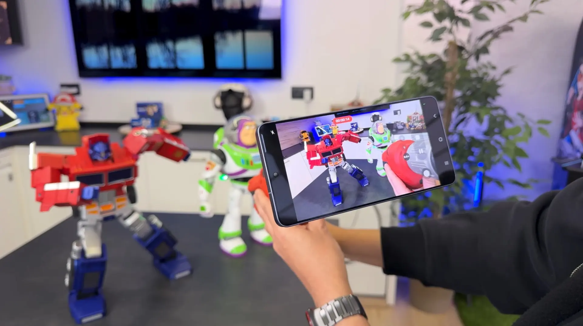 Samsung Galaxy S26 Ultra'nın Titreşim Önleme Sistemi Delme Makinesinde Test Edildi: Sonuçlar Nefes Kesti!