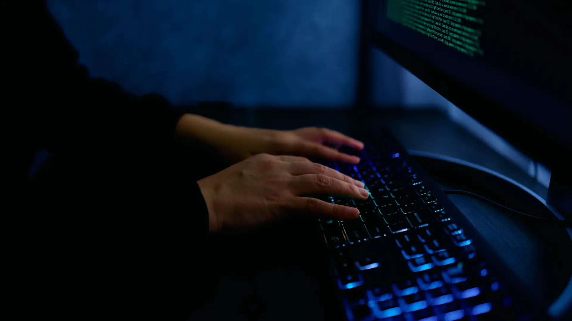 JavaScript'in Popüler Kütüphanesi Axios Saldırıya Uğradı: Tedarik Zinciri Saldırısı Ortaya Çıktı!