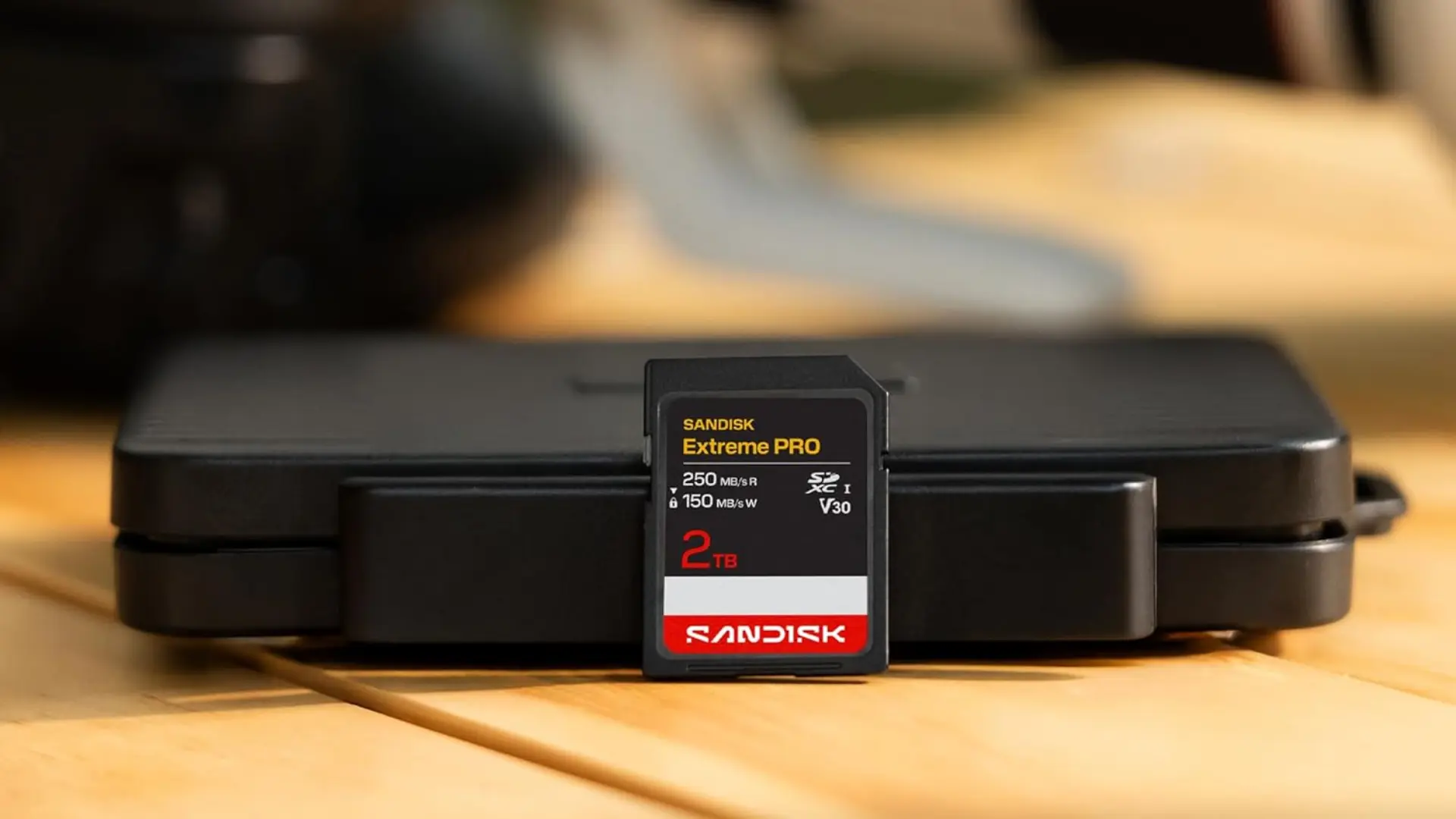 Teknoscope'tan Şok Gelişme: SanDisk'ten Dev Bellek Kartı, Fiyatı Dudak Uçuklatıyor!