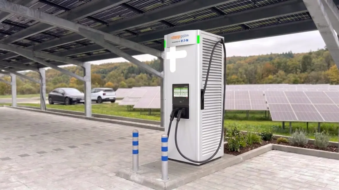 Elektrikli Araçlar İçin Devrim: ChargePoint'tan 600 kW Hızında Şarj İstasyonu