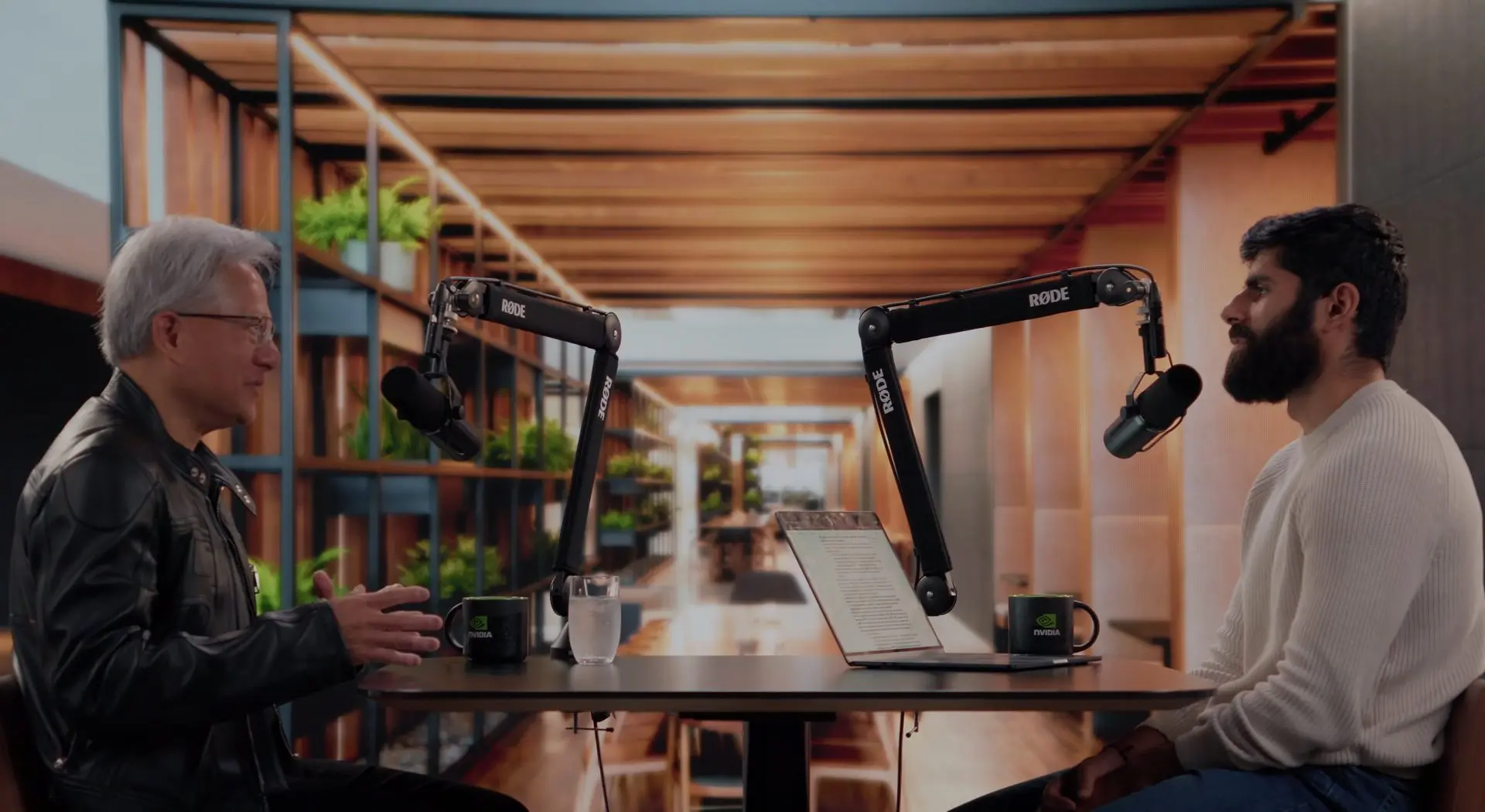 NVIDIA CEO'dan Çarpıcı Açıklamalar: OpenAI ve Anthropic'i Kaçırmanın Pişmanlığı ve Gelecek Planları