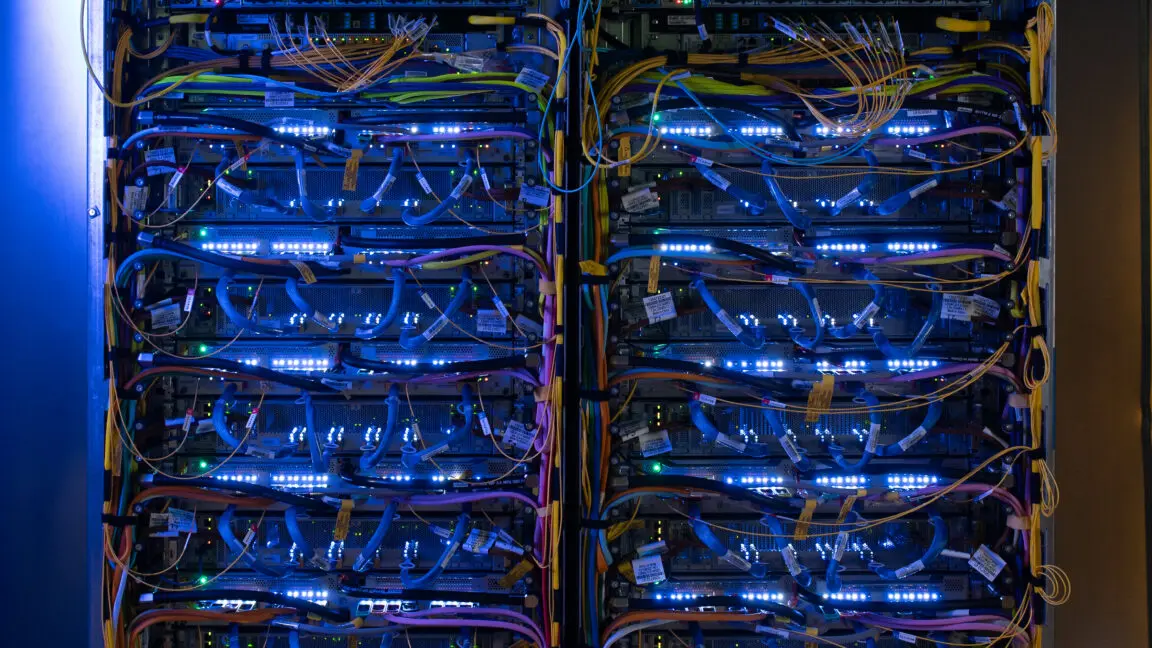 Google, Yapay Zeka Girişimi Anthropic'e Milyarlarca Dolarlık Yatırım Yapıyor