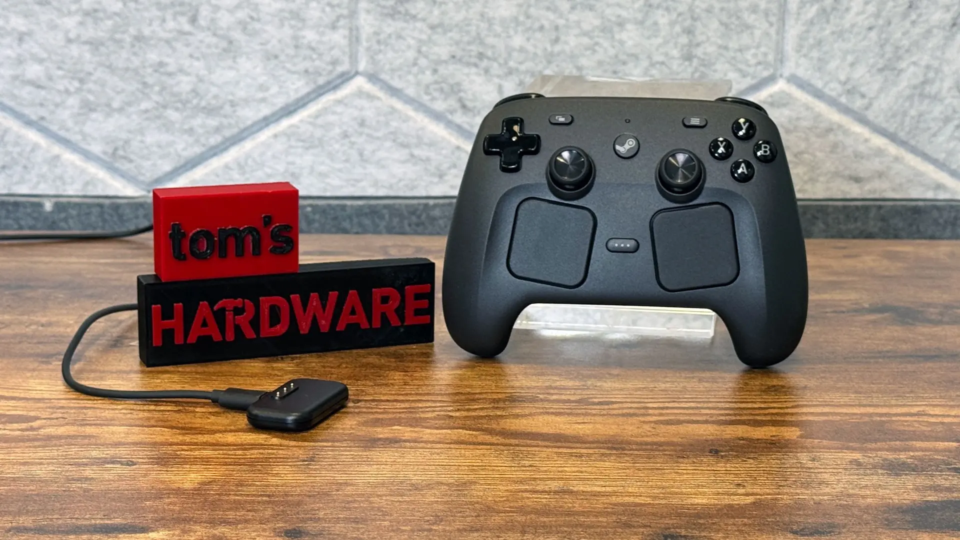 Steam Controller Stokları Tükenirken Fiyatlar Tavan Yaptı: 99 Dolarlık Ürün 300 Doların Üzerinde Satılıyor!