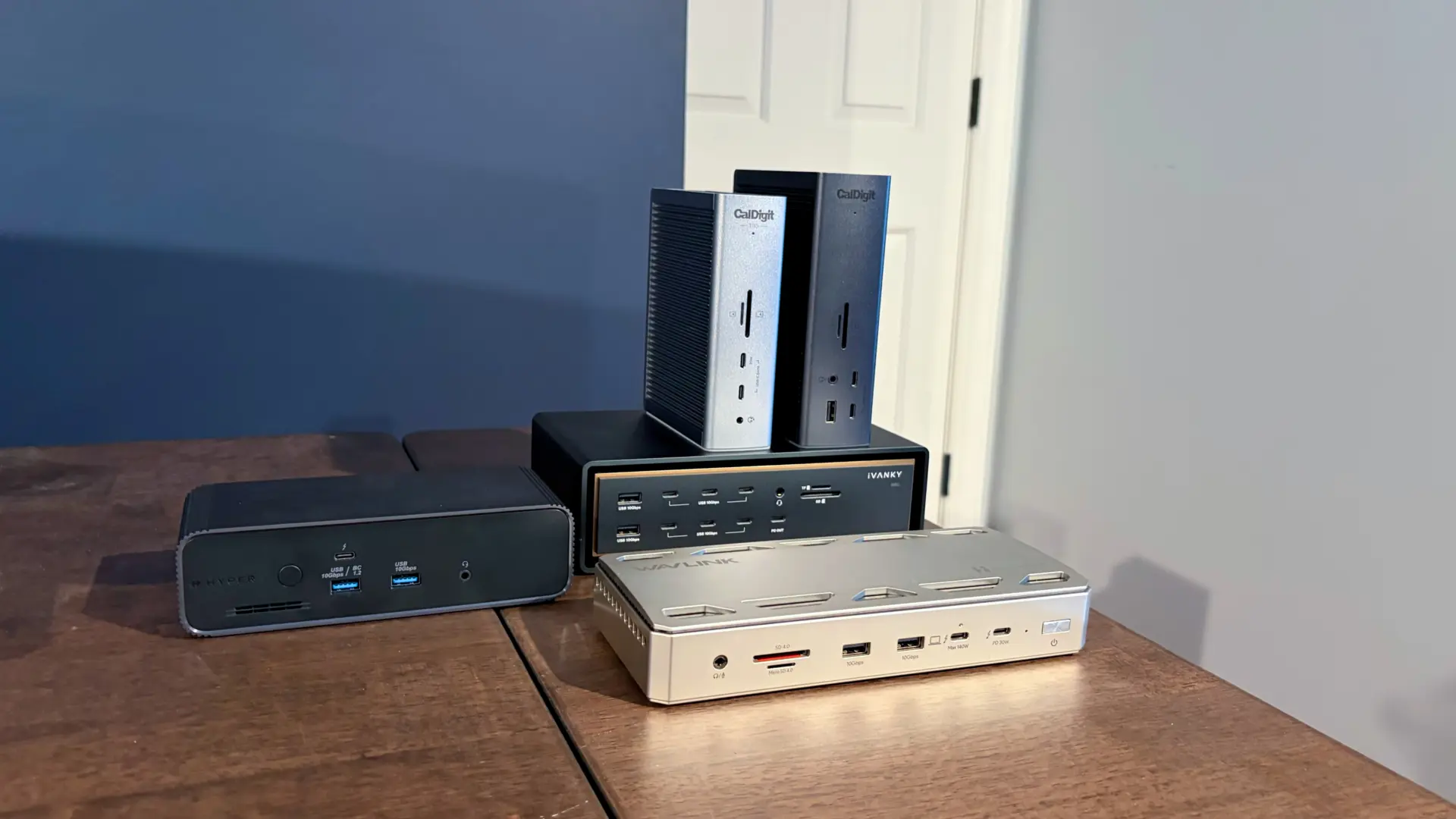 Thunderbolt 5 Dock’larda Rekabet: Hangi Model 140W Güç, 10 GbE ve Dahili SSD Yuvası Sunuyor?