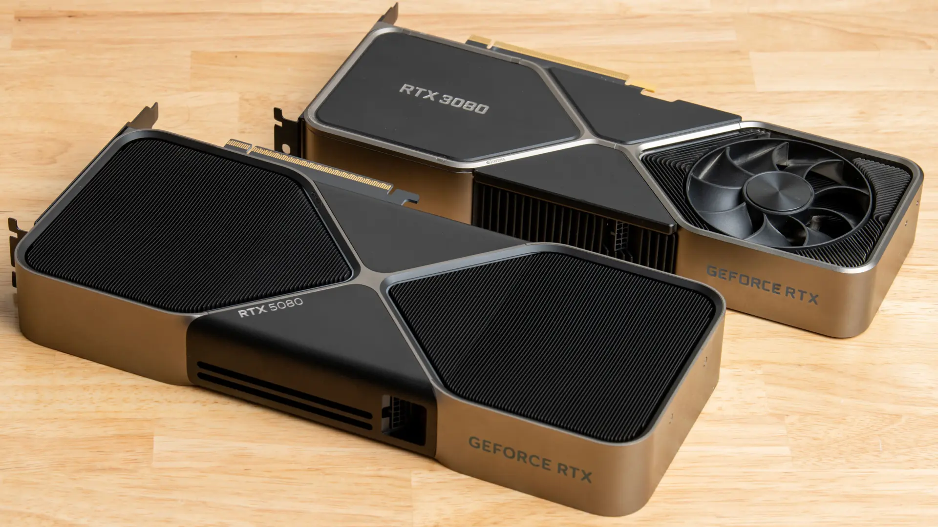 RTX 5090'a RTX 5060 İle Fizik Motoru Desteği: SLI Öldü Ama Çift GPU Performansı Ne Kadar Artırır?