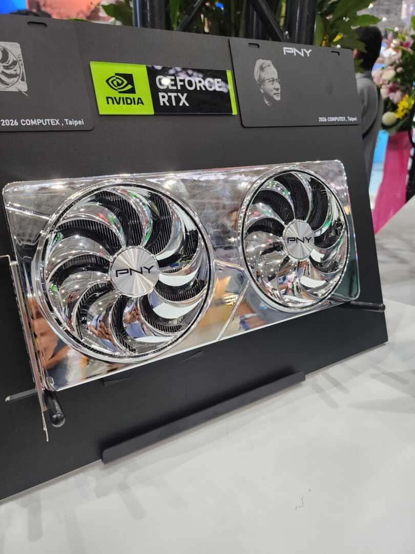 Teknoloji Devinden Şok Tasarım: PNY'den Tek Parça Metal RTX 5080 ve Jilet Keskinli Fanlar!