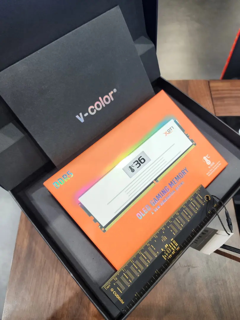 V-Color'dan Hafızalara Devrim: 2 TB DDR5 Kapasitesi ve İnce Tasarımlı OLED Modüller Teknoscope'ta!