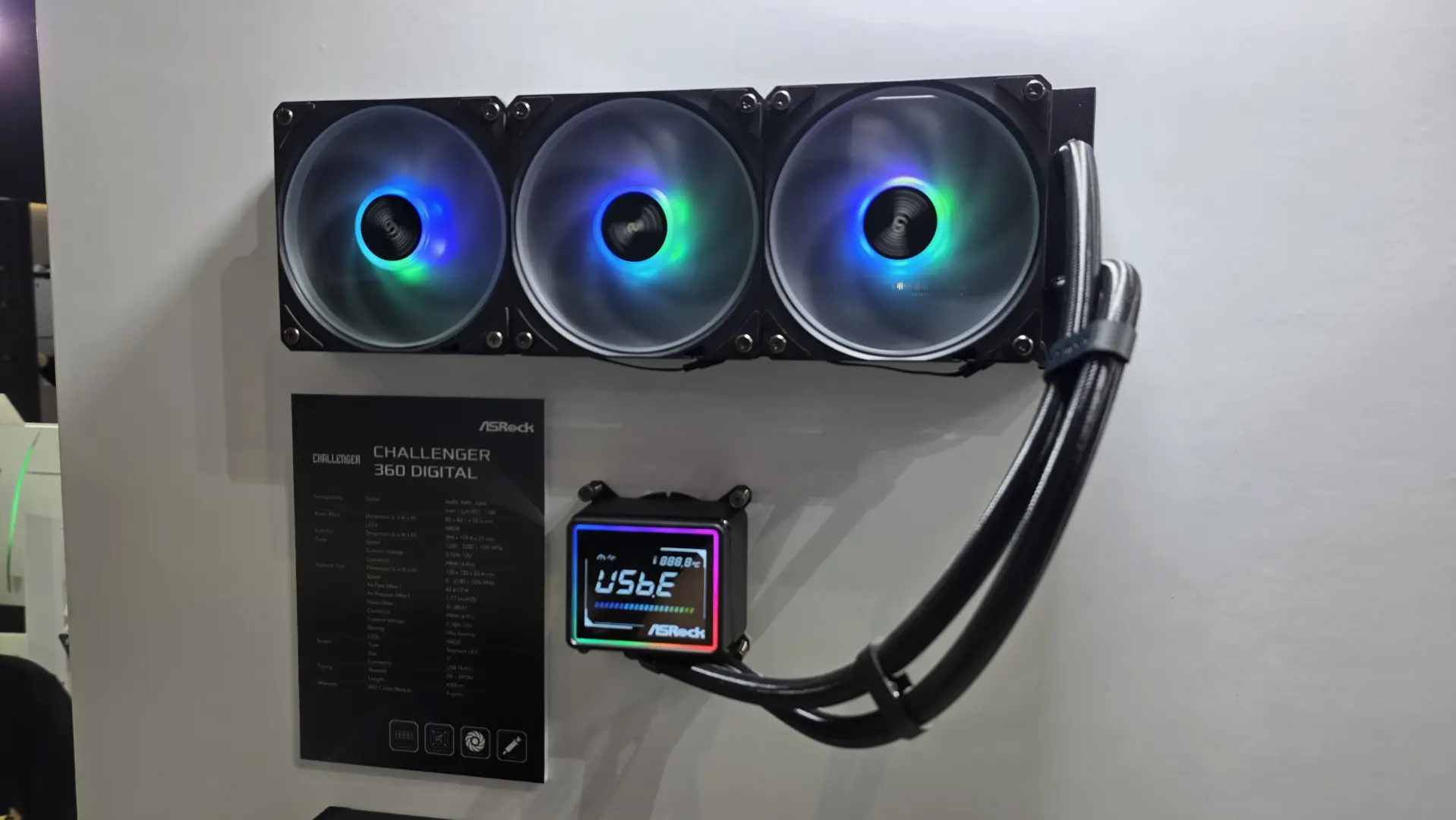 ASRock'tan Yapay Zeka Odaklı Dev Güç Kaynakları ve Yenilikçi Sıvı Soğutmalar Teknoscope'ta!