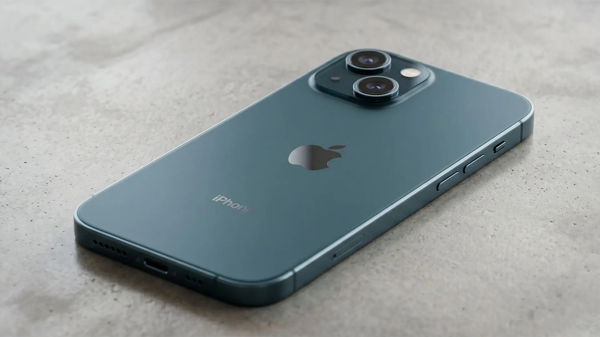 iPhone 18'de 12 GB RAM İçin Şaşırtıcı Takas: Ekran Mı, Bellek Mi?
