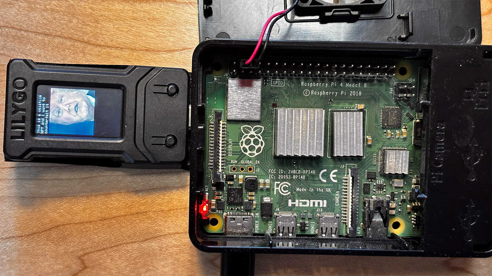 Raspberry Pi ile 'Sonsuz Para Makinesi' Macerası: Fiziksel NFT Üretici Cihaz Büyük İlgi Görüyor