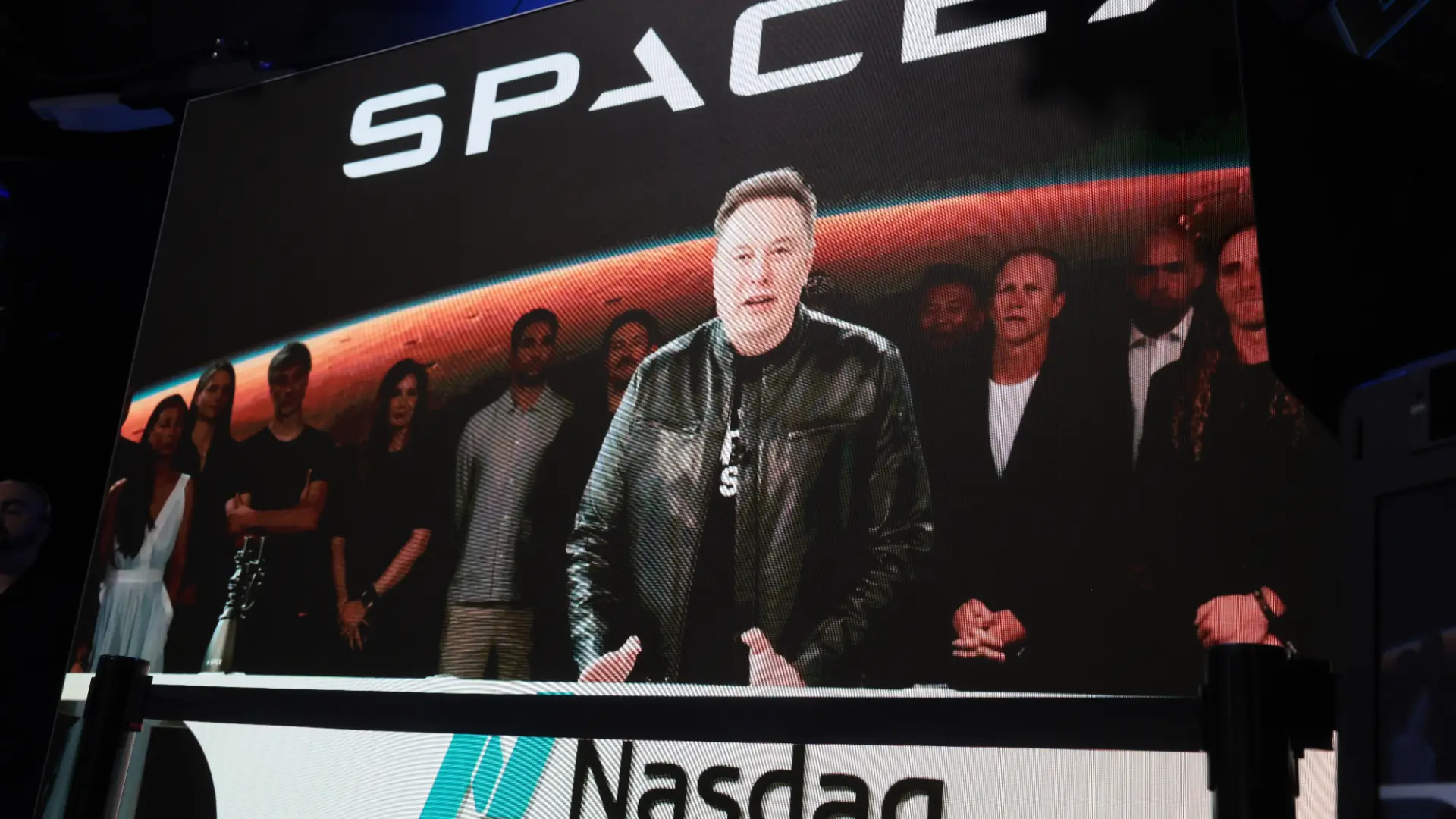 Çinli Yapay Zeka CEO'su Elon Musk'a Meydan Okudu: 