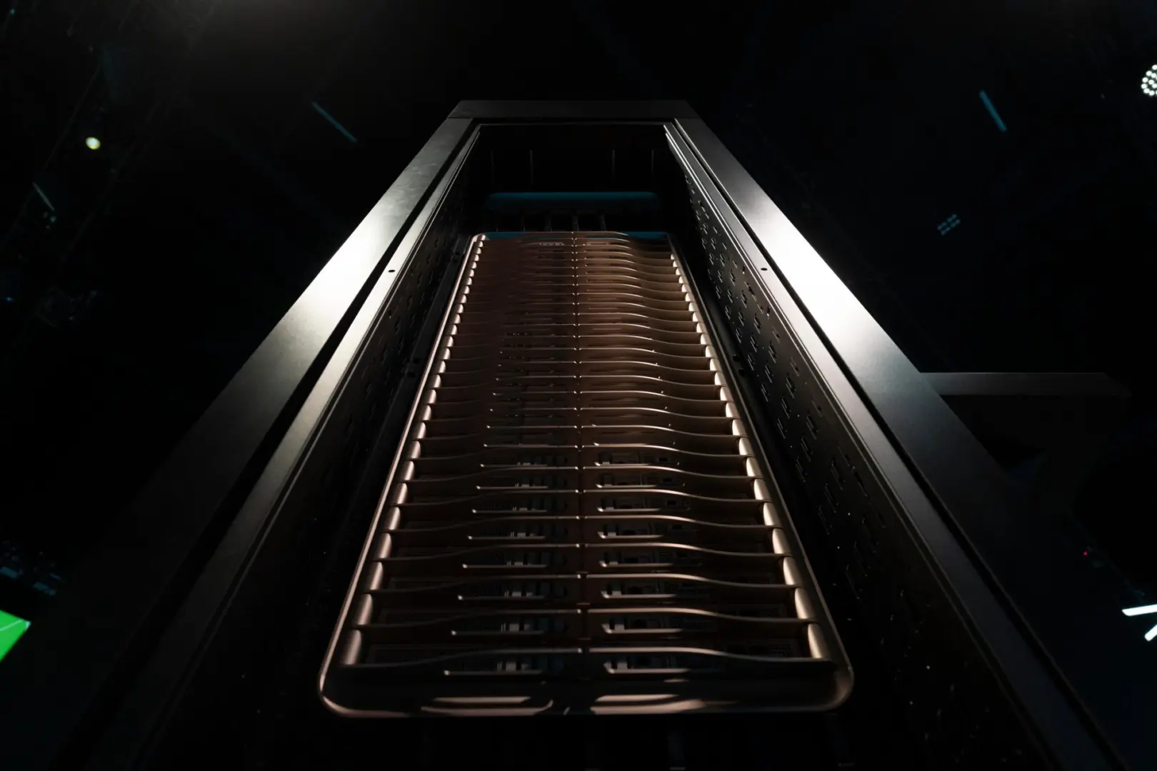 Veri Merkezleri Güç Şebekesini Zorluyor: NVIDIA ve Google'dan Radikal 800V DC Dönüşümü Yolda!