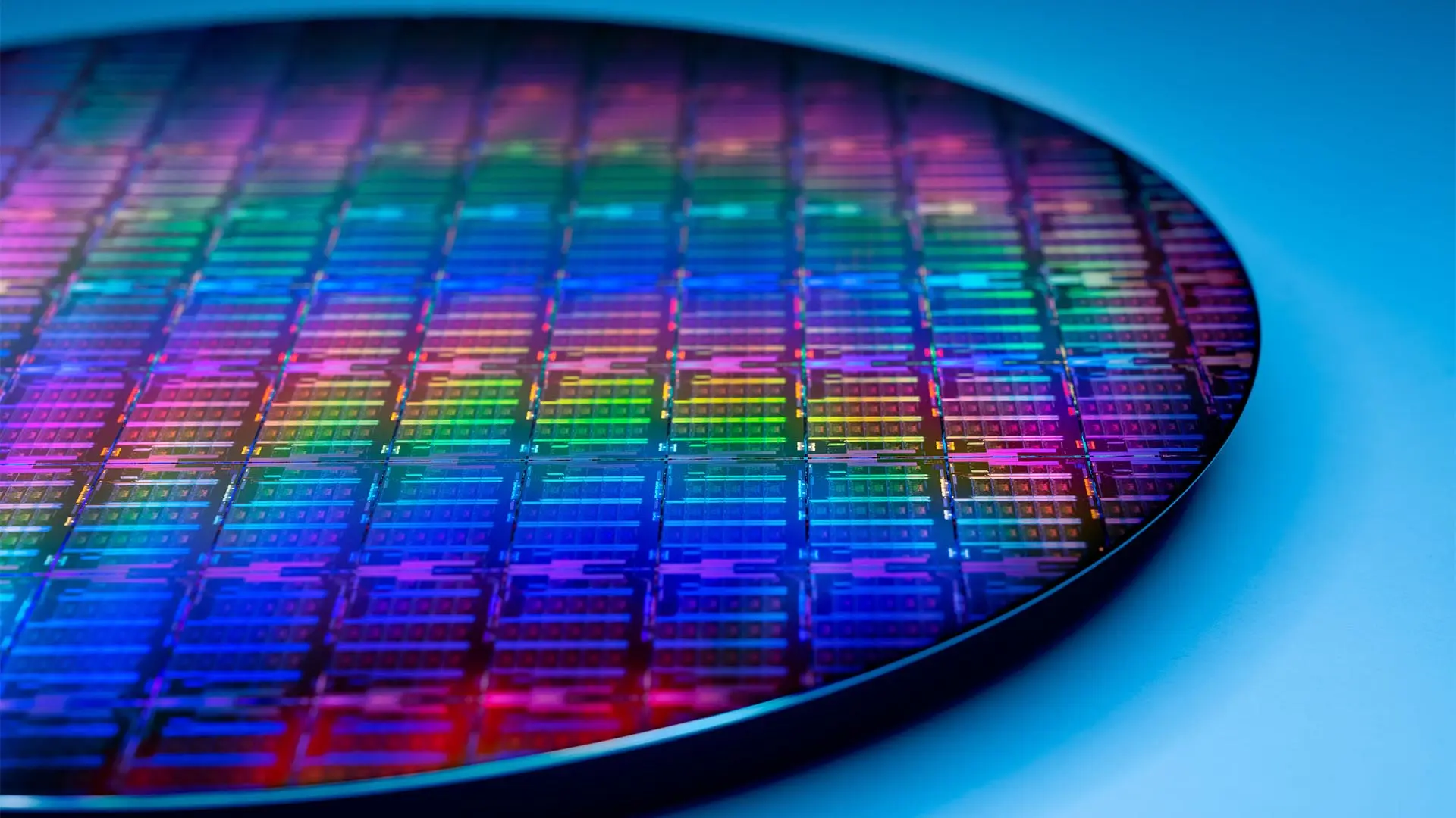 Samsung'ın Yarı İletken Kârı Yükseliyor: 2nm Üretiminde Başarı, Ancak Primler Engelliyor!
