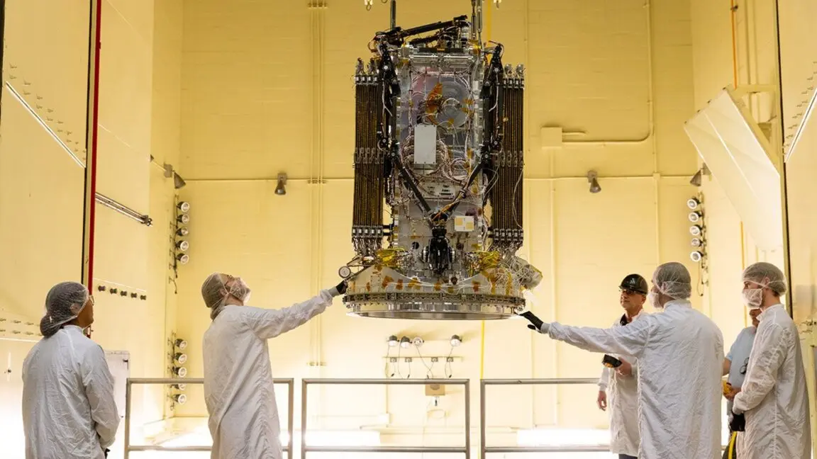 Zamana Karşı Yarış: NASA'nın Star Gözlemevini Kurtarma Görevi Başlıyor!