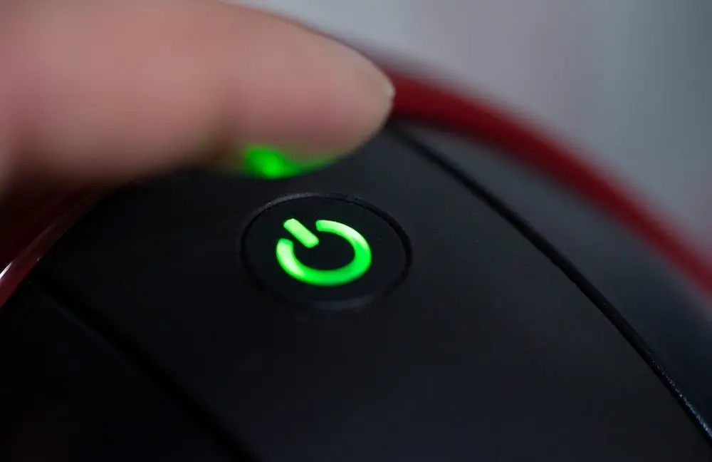 Windows ve Linux Kullanıcıları Dikkat! Güvenli Önyükleme Anahtarlarını Güncelleme Süresi Doluyor