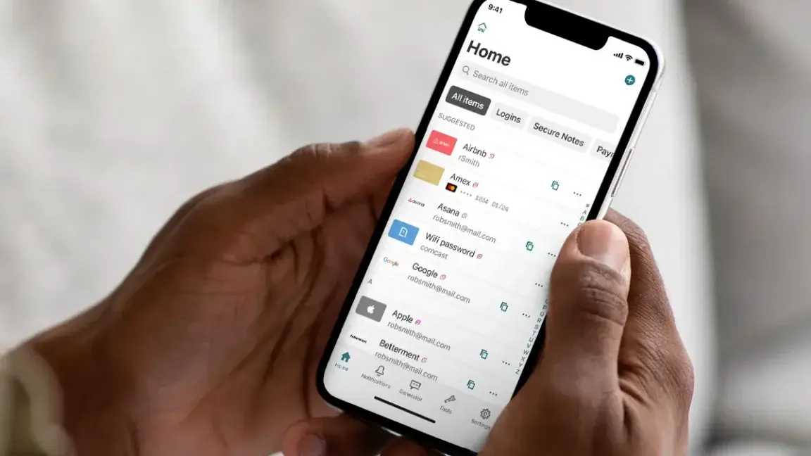 Dashlane Şifre Yöneticisi Kullanıcılarını Tedirgin Eden Güvenlik Açığı: Detaylar Belirsizliğini Koruyor