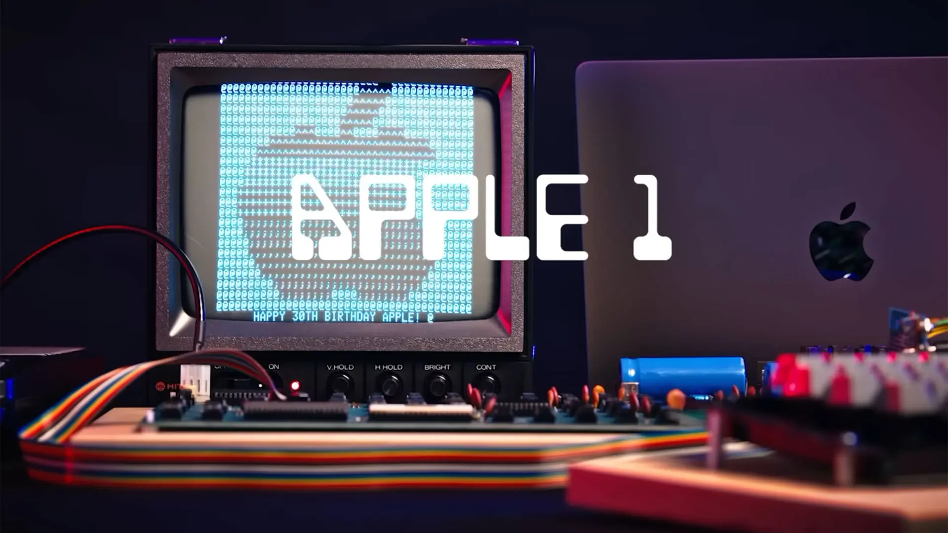 Tarihe Geçmiş Çalışır Durumdaki Apple-1 Bilgisayar Müzayedede Satışa Çıkıyor!