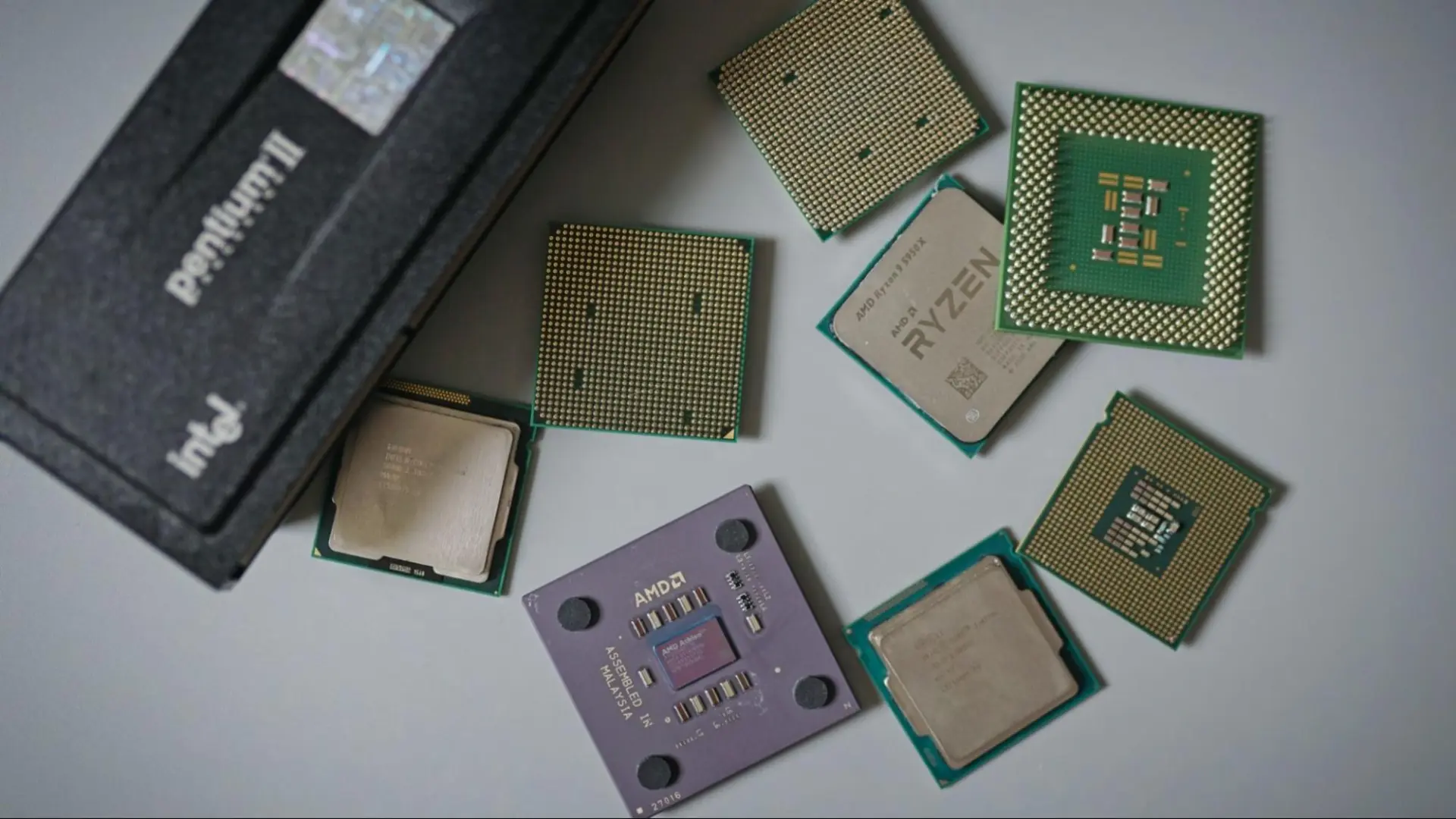 30 Yıllık İşlemci Yolculuğu: Pentium II'den Ryzen 9 9950X3D'ye CPU Arenasının Evrimi Teknoscope'ta!