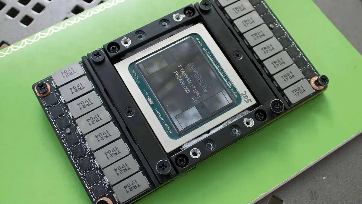 Çılgın Bir Hack: Gürültülü Tesla V100 GPU, Oyun Bilgisayarına 266 Dolara Eklendi!