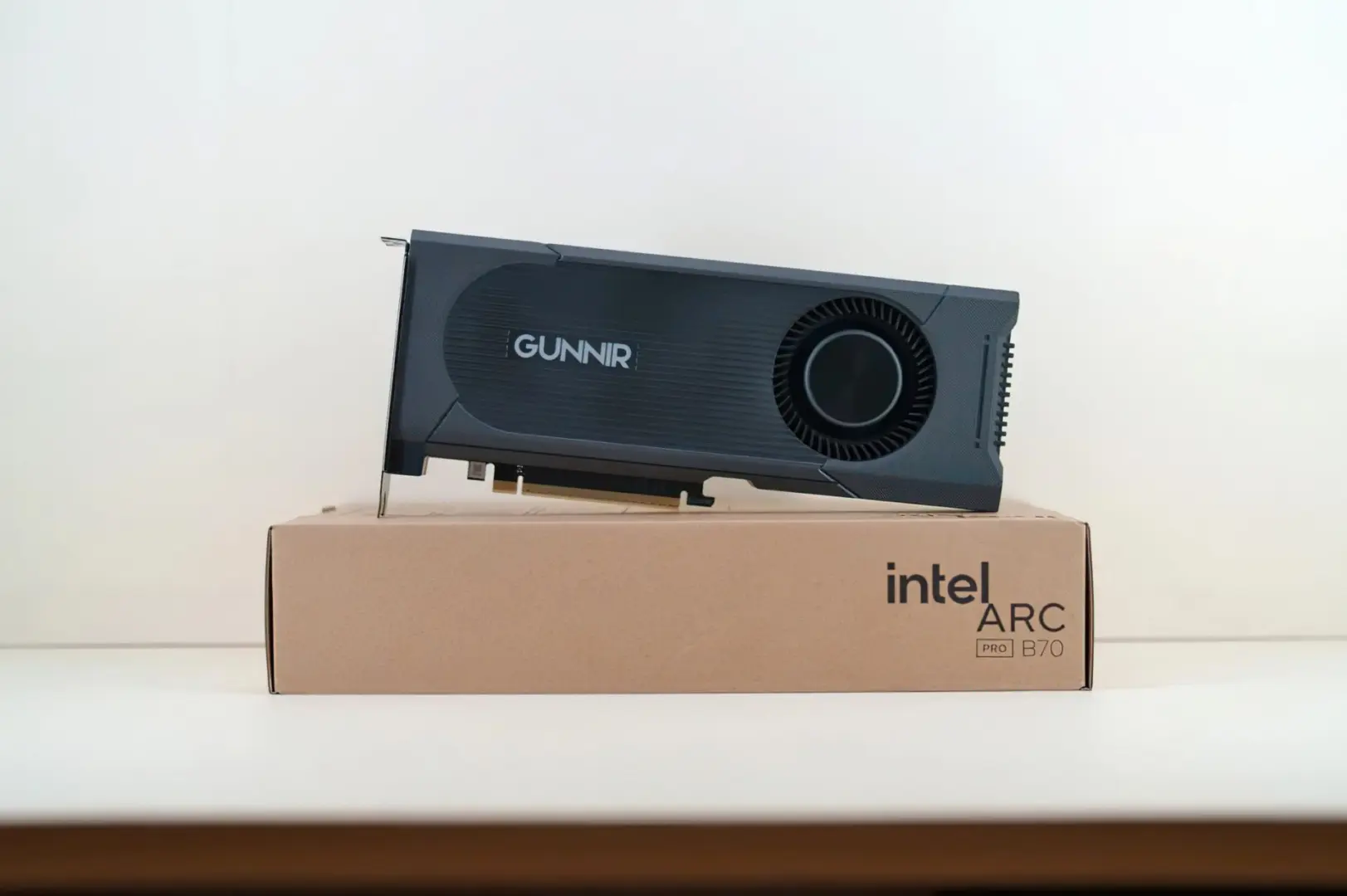 Intel'in Gizli Silahı: Arc Pro B70, Nvidia'yı AI'da Fiyatının Dörtte Biriyle Geride Bıraktı!