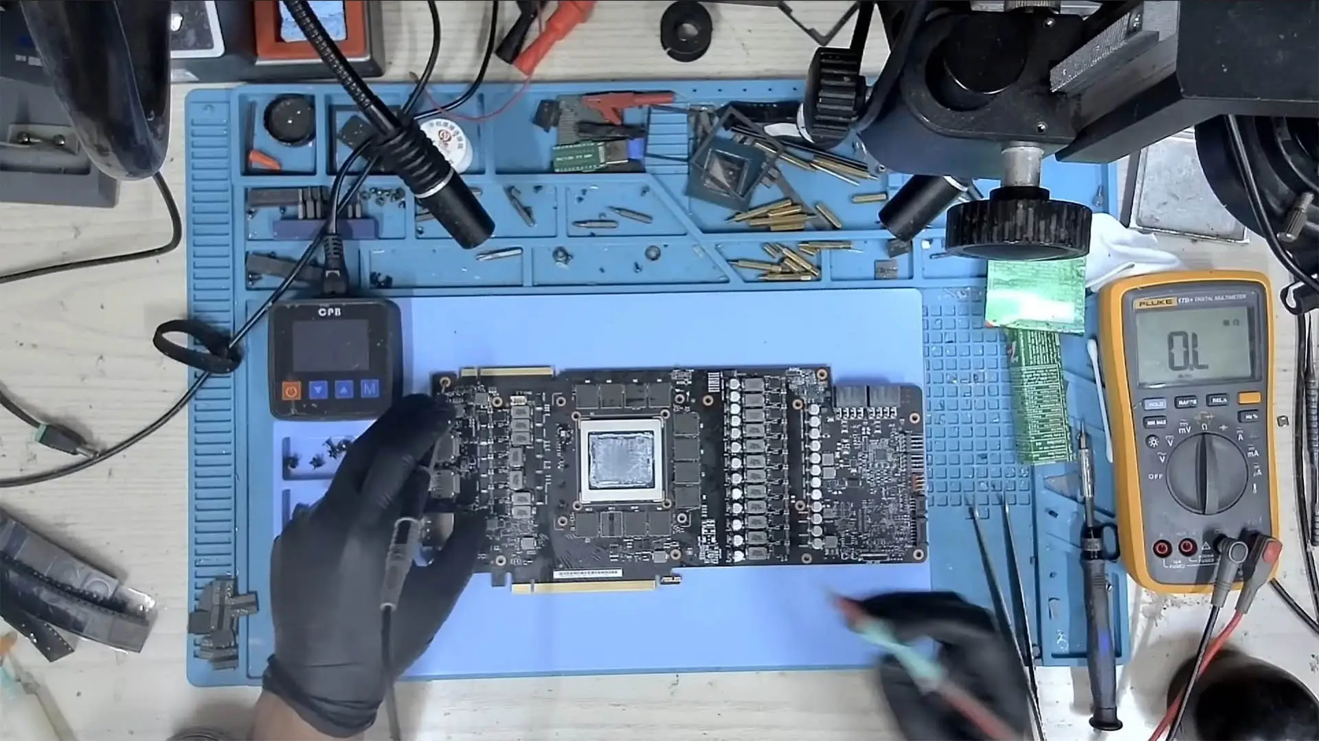 Ekran Kartınıza Yeni Bir Soluk: VRAM Yükseltme Hizmeti ile Oyun ve Yapay Zeka Performansı Katlanıyor