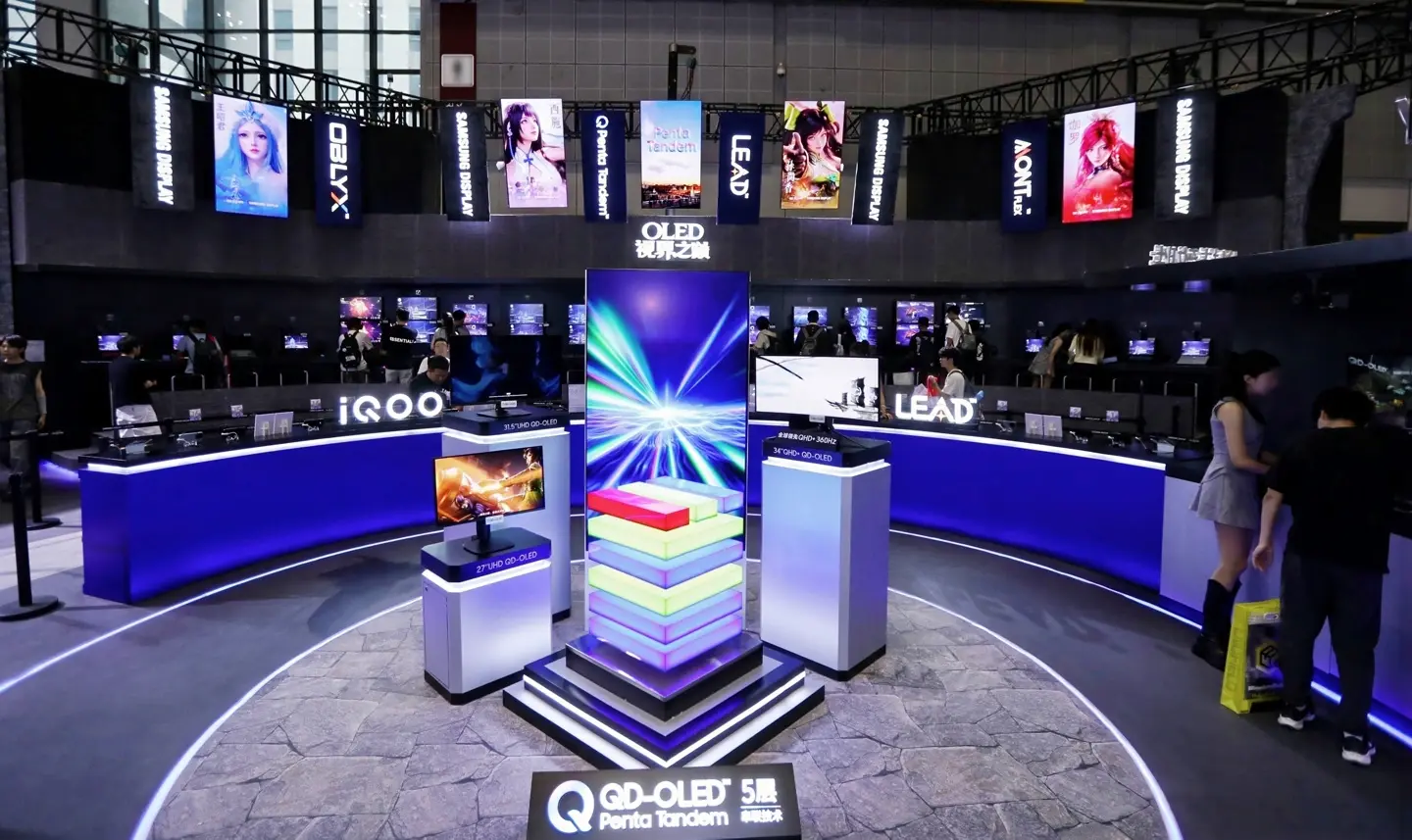 Samsung'dan Oyunculara Özel Yeni OLED Markası: OBLYX Duyuruldu!