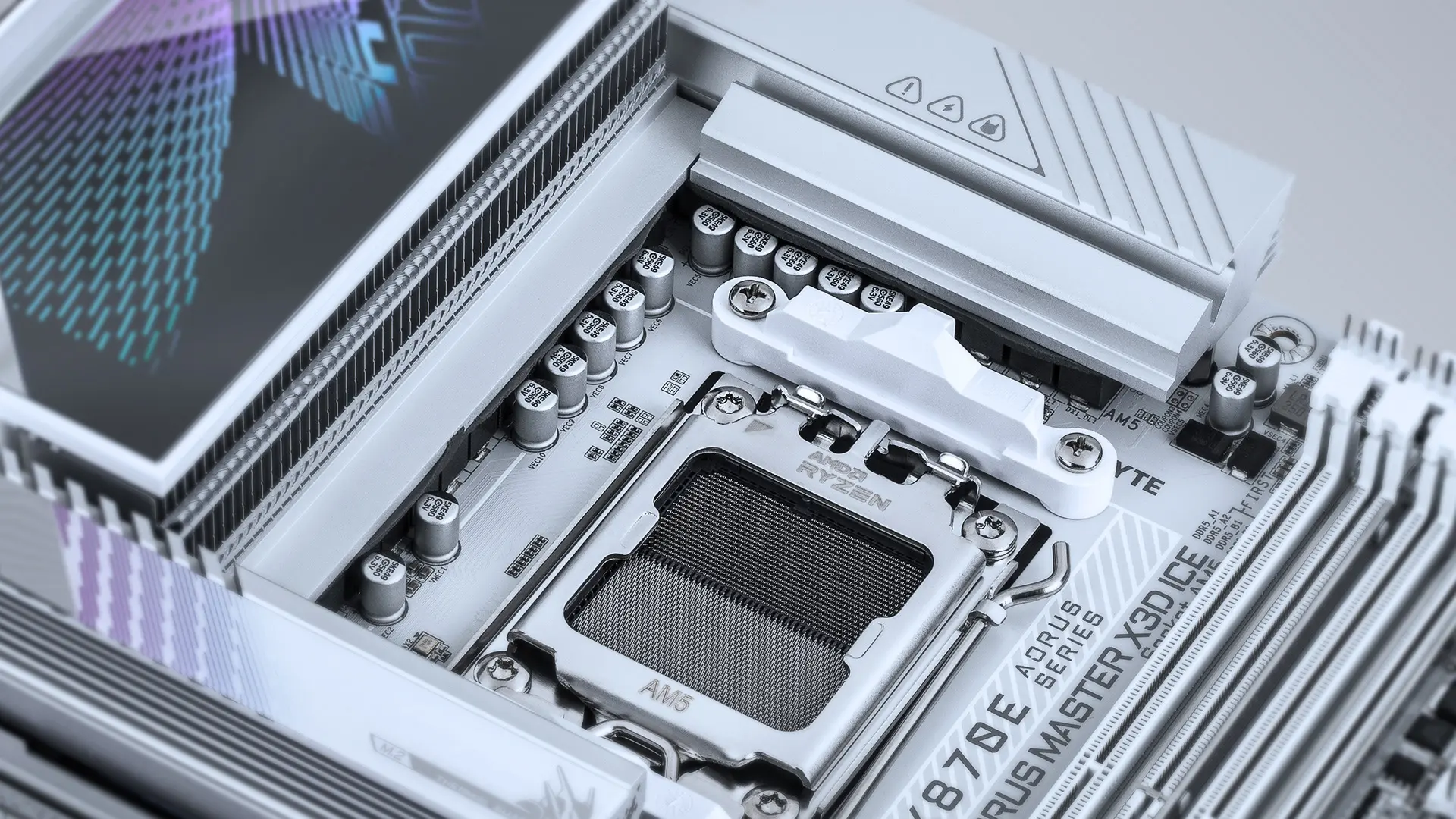Gigabyte'dan Çin Malı RAM'lere Destek: 8200 MT/s Hızına Ulaşıldı!