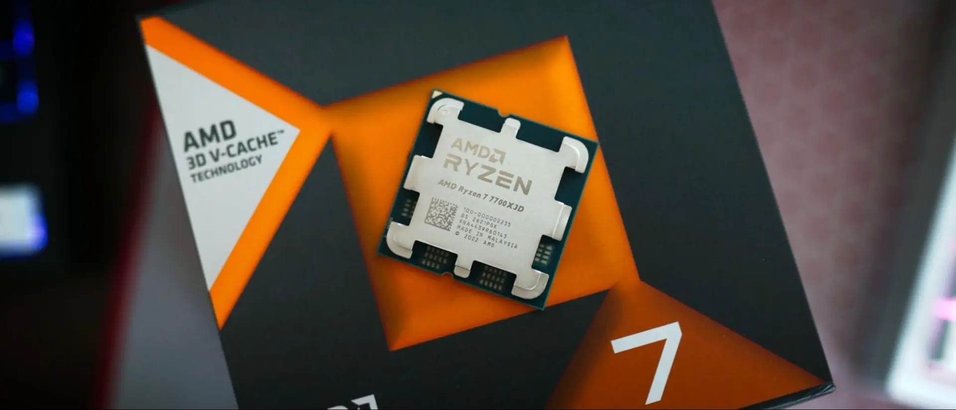 AMD Ryzen 7 7700X3D Fiyatı Düştü: Oyun Odaklı İşlemcilerde Yeni Lider 279 Dolar!