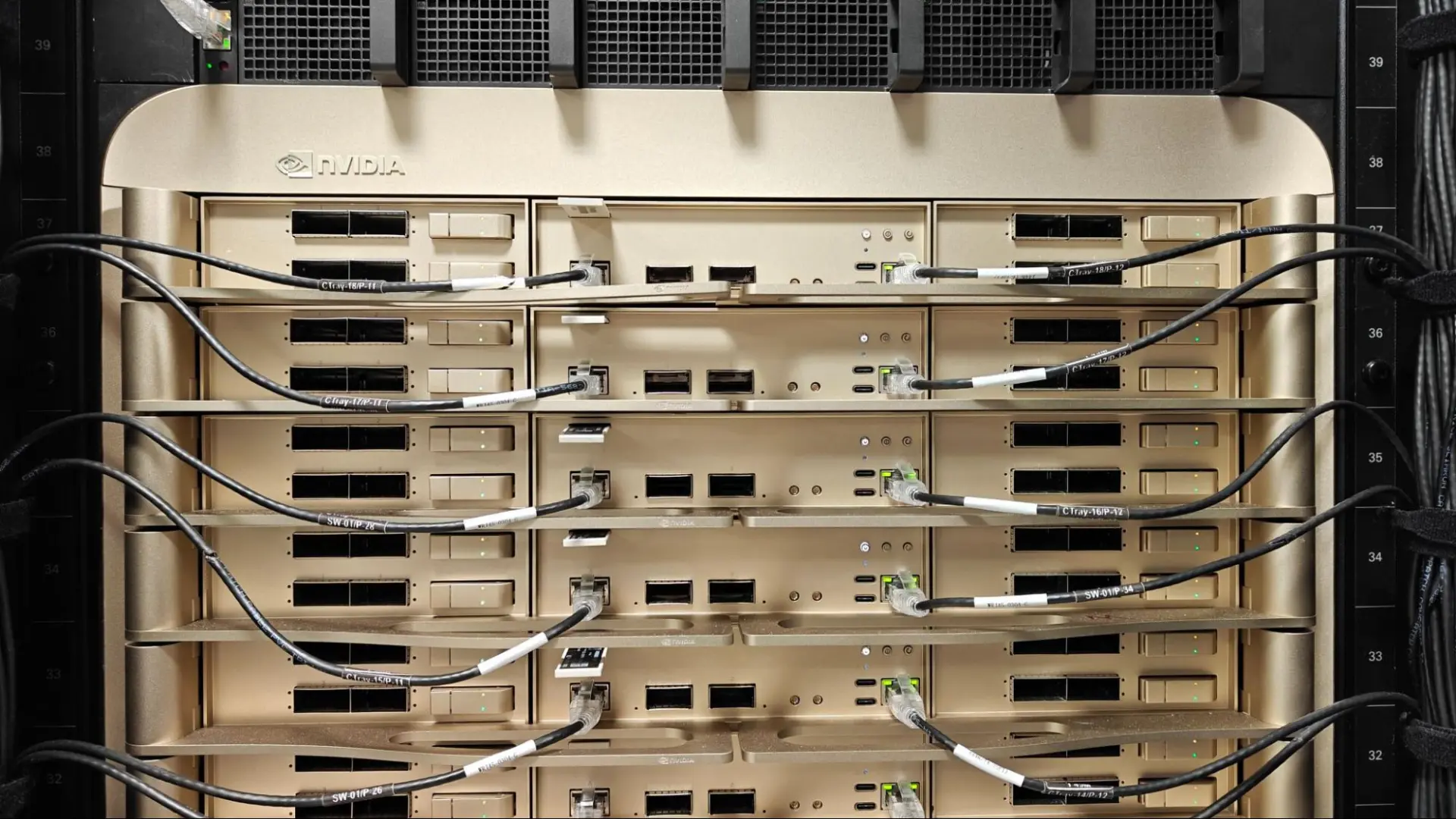 Nvidia'nın Gizli Mühendislik Üssü Ortaya Çıktı: Vera Rubin NVL72, OpenAI Yükleri ve 800VDC Güç Teknolojisi Gözler Önünde